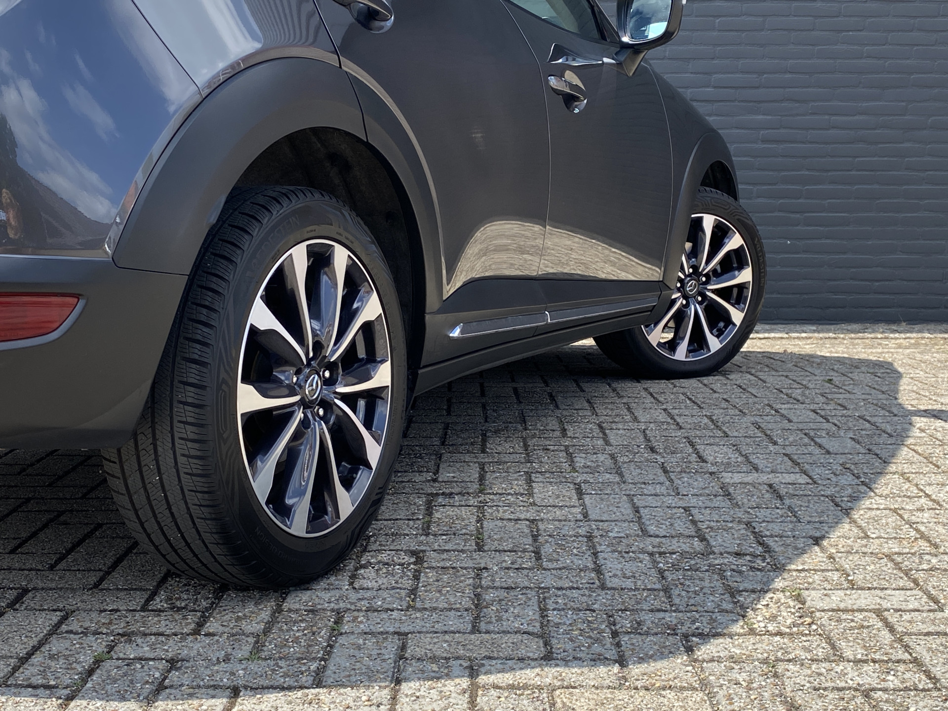Mazda CX-3 2.0 SkyActiv-G 120 GT-M AUT. | navigatie | trekhaak | leder interieur | head up display | camera | apple carplay