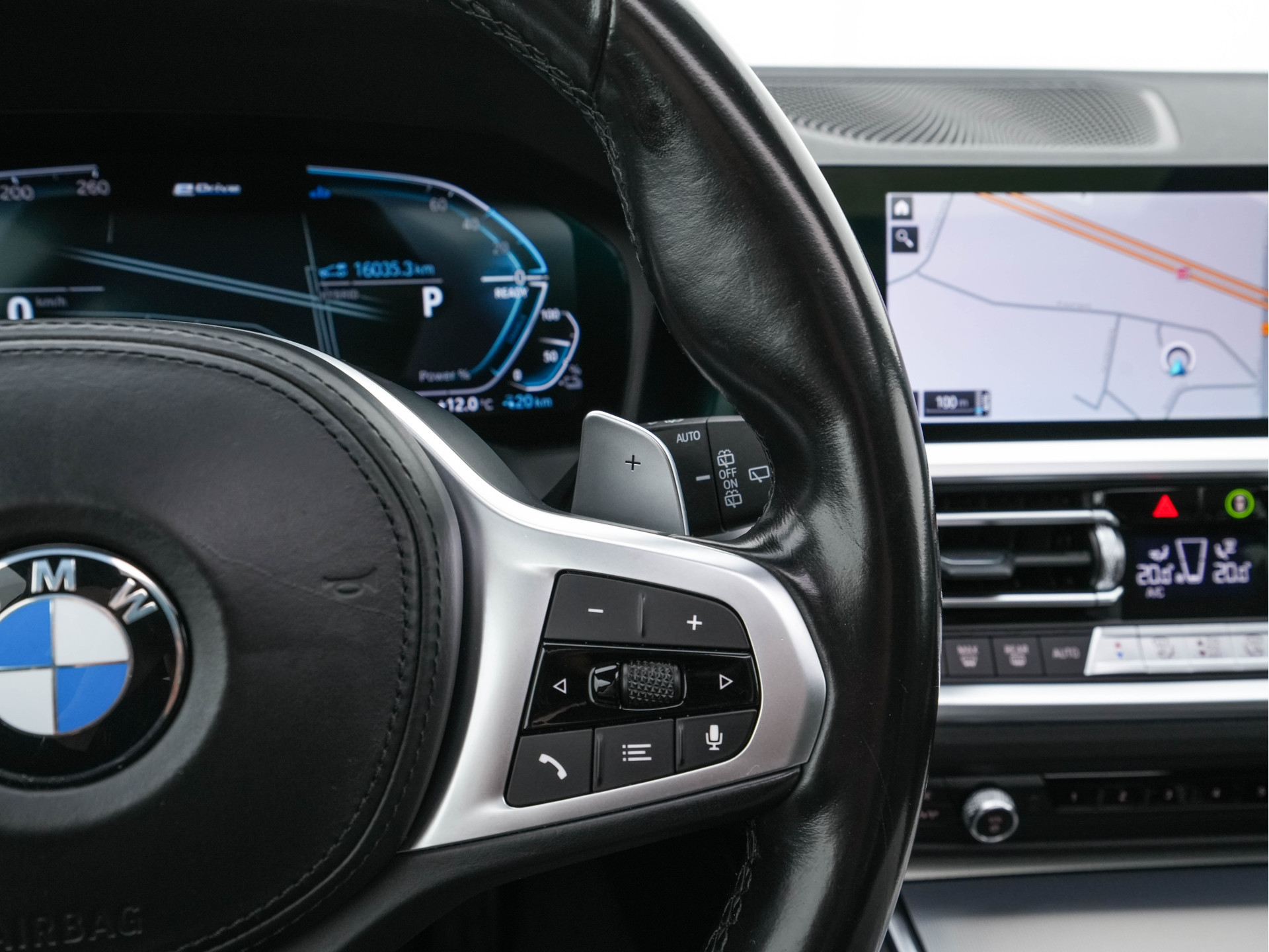 BMW 3-serie Touring 320e M-Sportpack Business Edition Plus (Plug-In) (INCL-BTW) *PANO | LASER-LED | LEATHER | HEATED-SPORTSEATS | HARMAN/KARDON | VIRTUAL-COCKPIT | AMBIENT-LIGHT | NAVI-FULLMAP | DAB+ | 18''ALU*