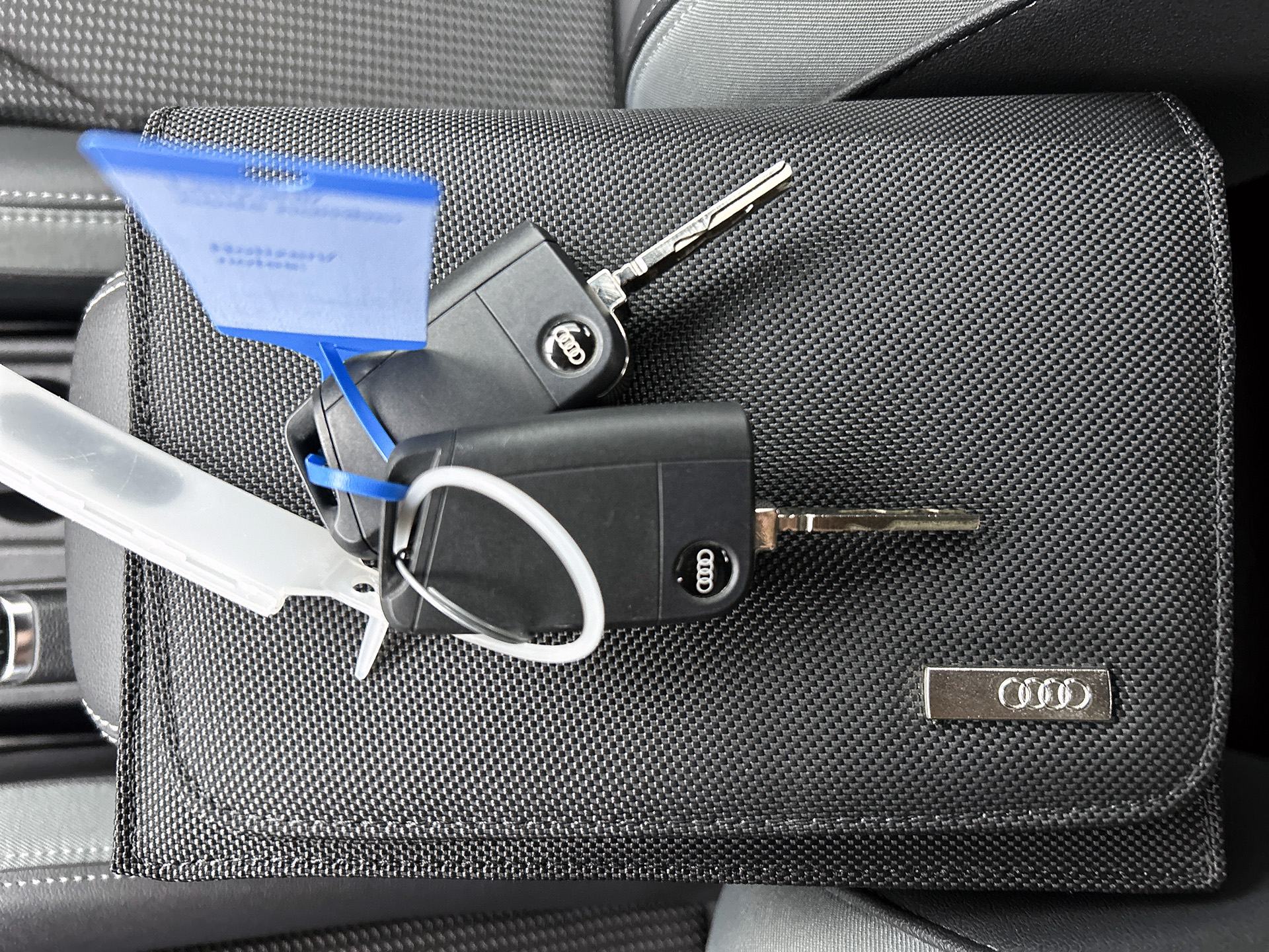 Audi A1 Sportback 30 TFSI S Line edition one | NAVI | STOELVERWARMING | CLIMAT CONTROL | PARKEER SENSOREN V+A