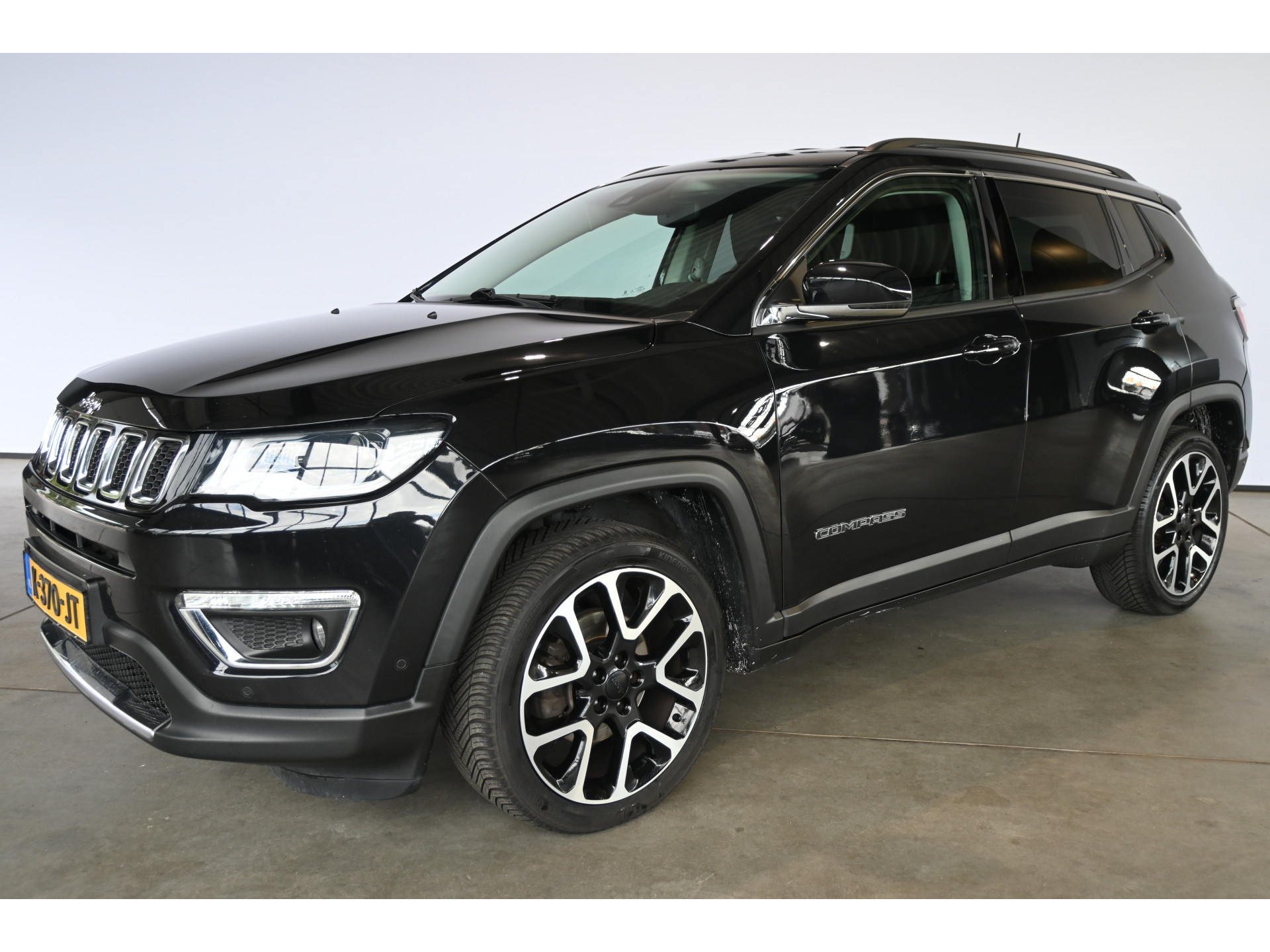 Jeep Compass 1.3T Limited Automaat Nap! Navigatie Cruise PDC Clima Xenon Stoel / Stuurverwarming 1e Eigenaar! Inruil Mogelijk!
