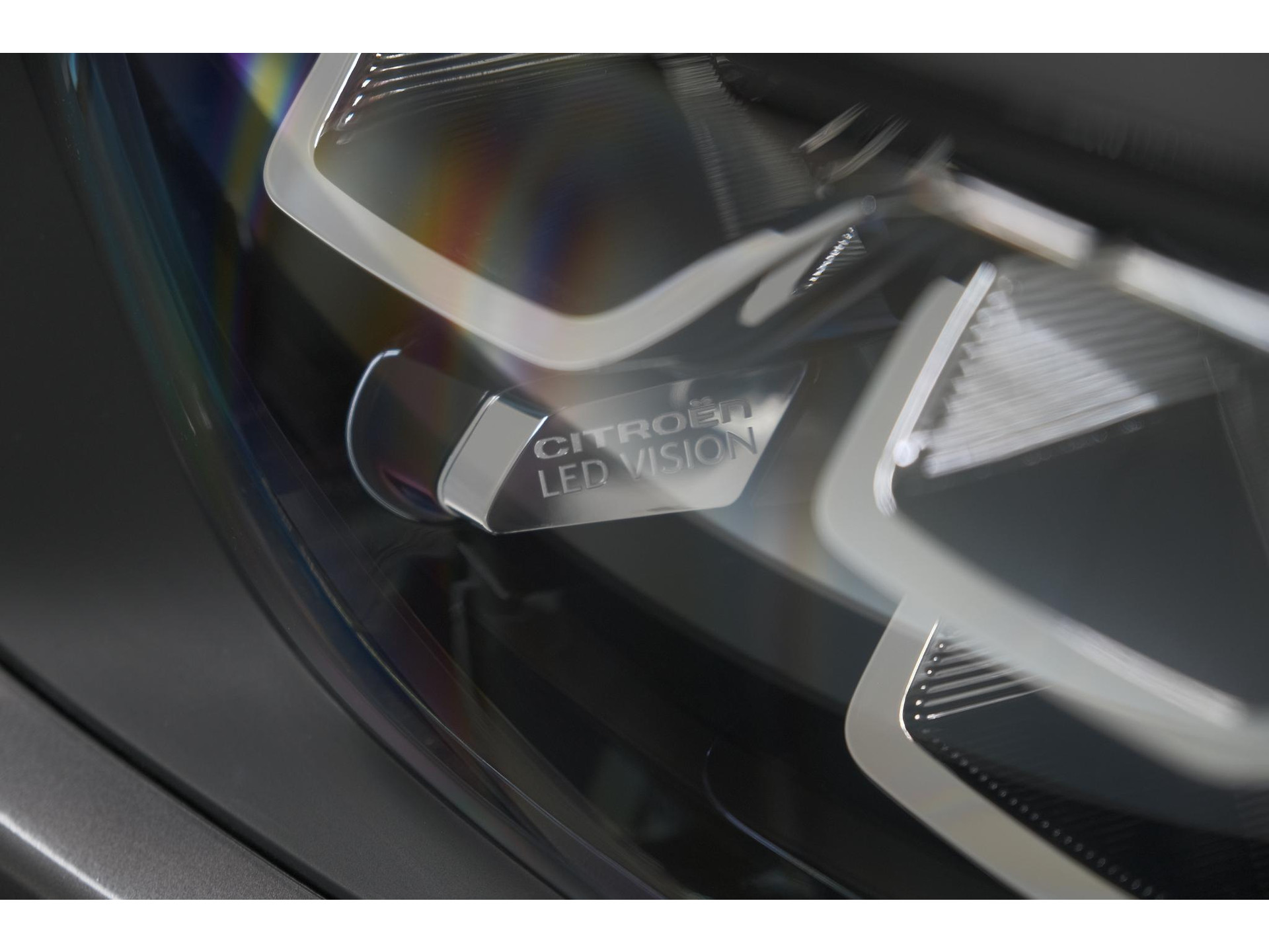 Citroen C3 PureTech 82 Feel Edition | Apple Carplay | Parkeersensoren | Navigatie | Climate Control | 16 Inch Velgen