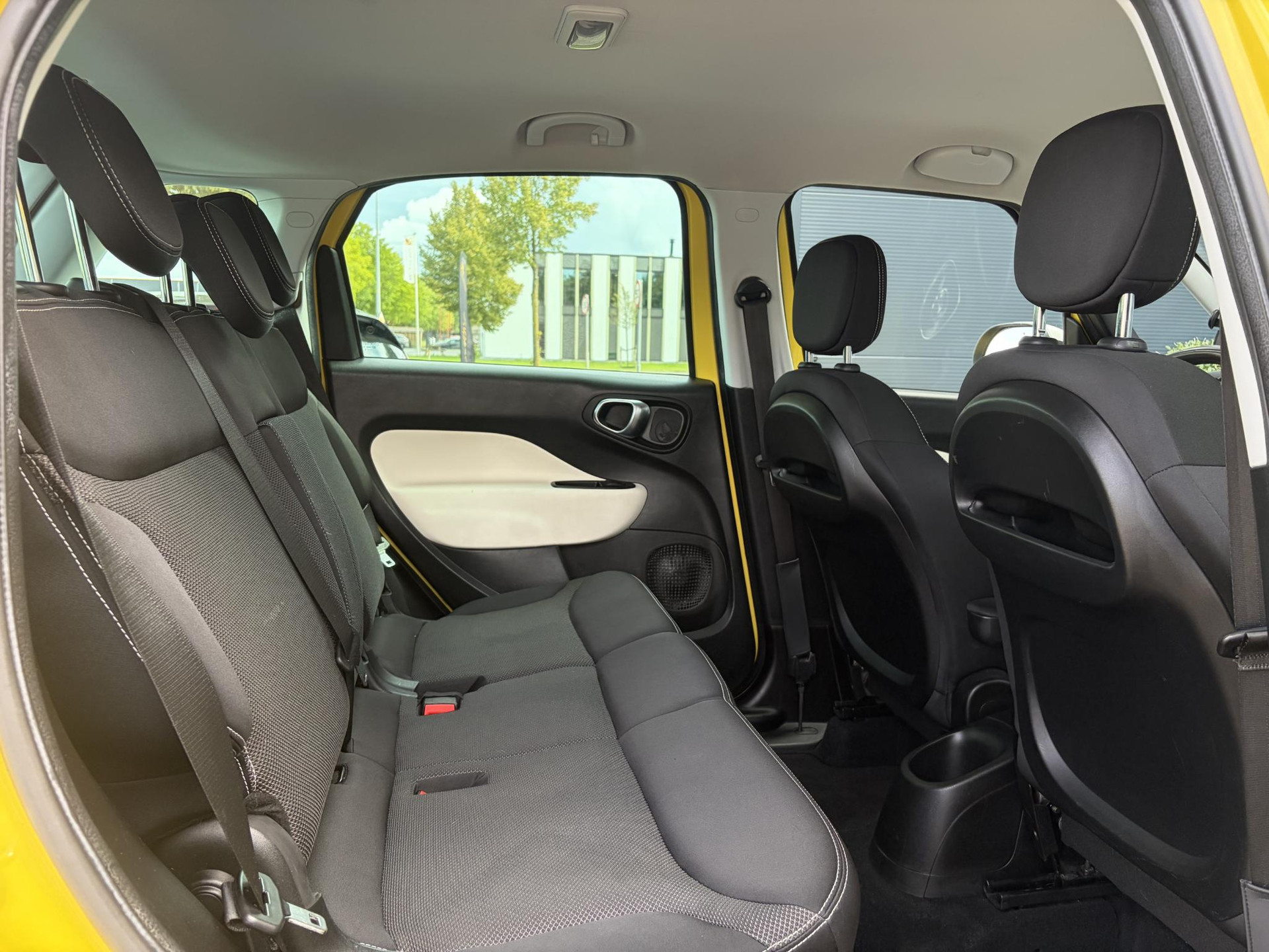 Fiat 500 L 0.9 TwinAir Trekking ✓2e Eigenaar✓Navi✓Stoelverw✓105pk✓Halfleder✓Airco✓Cruise✓6 Bak✓17''Lm velgen✓Pdc✓Zeer Zuinig✓N.A.P✓Apk tot 04-2027