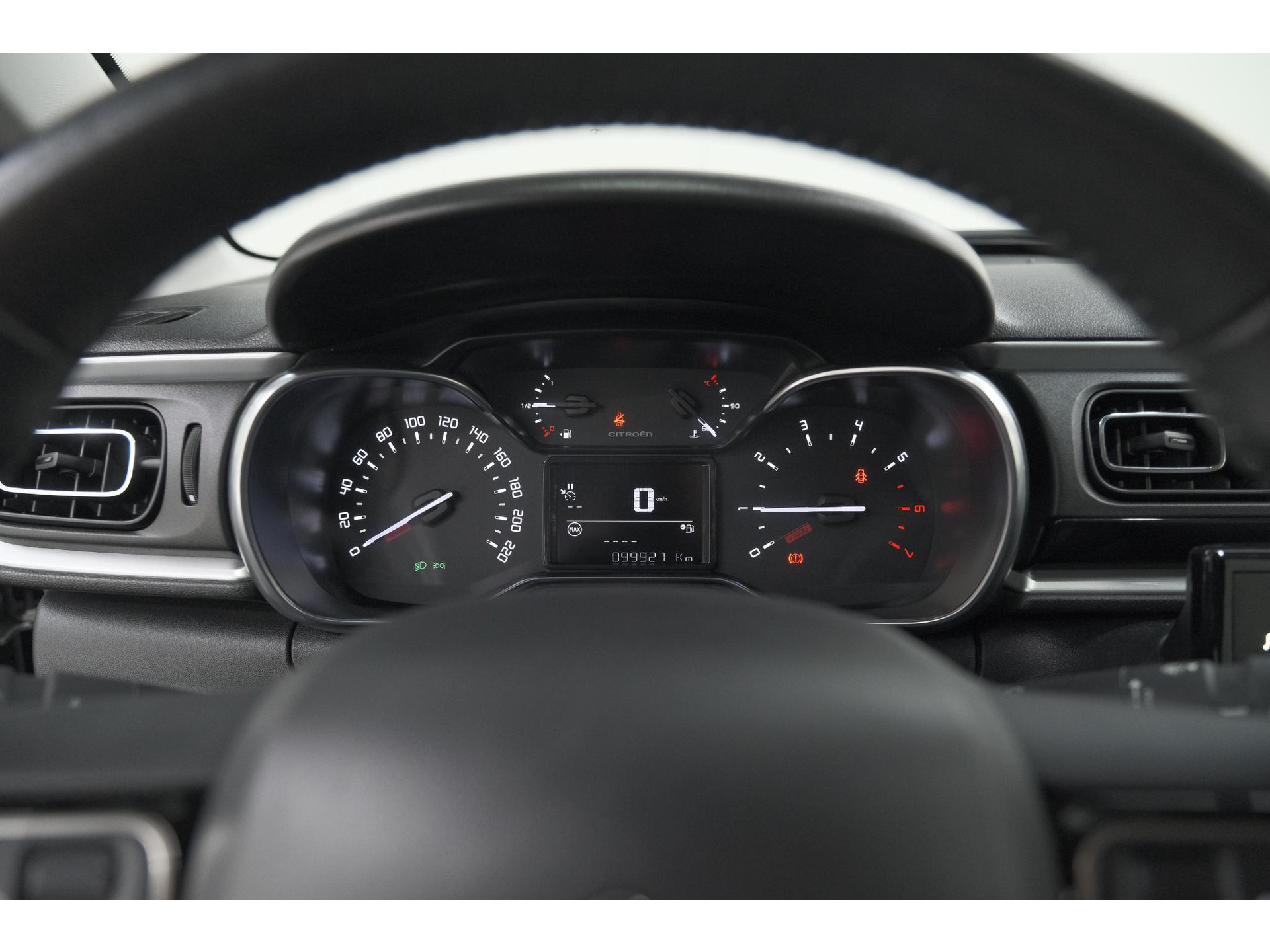 Citroen C3 PureTech 82 S&S Shine | Camera | Navigatie | Climate control | 17 Inch Lichtmetalen Velgen
