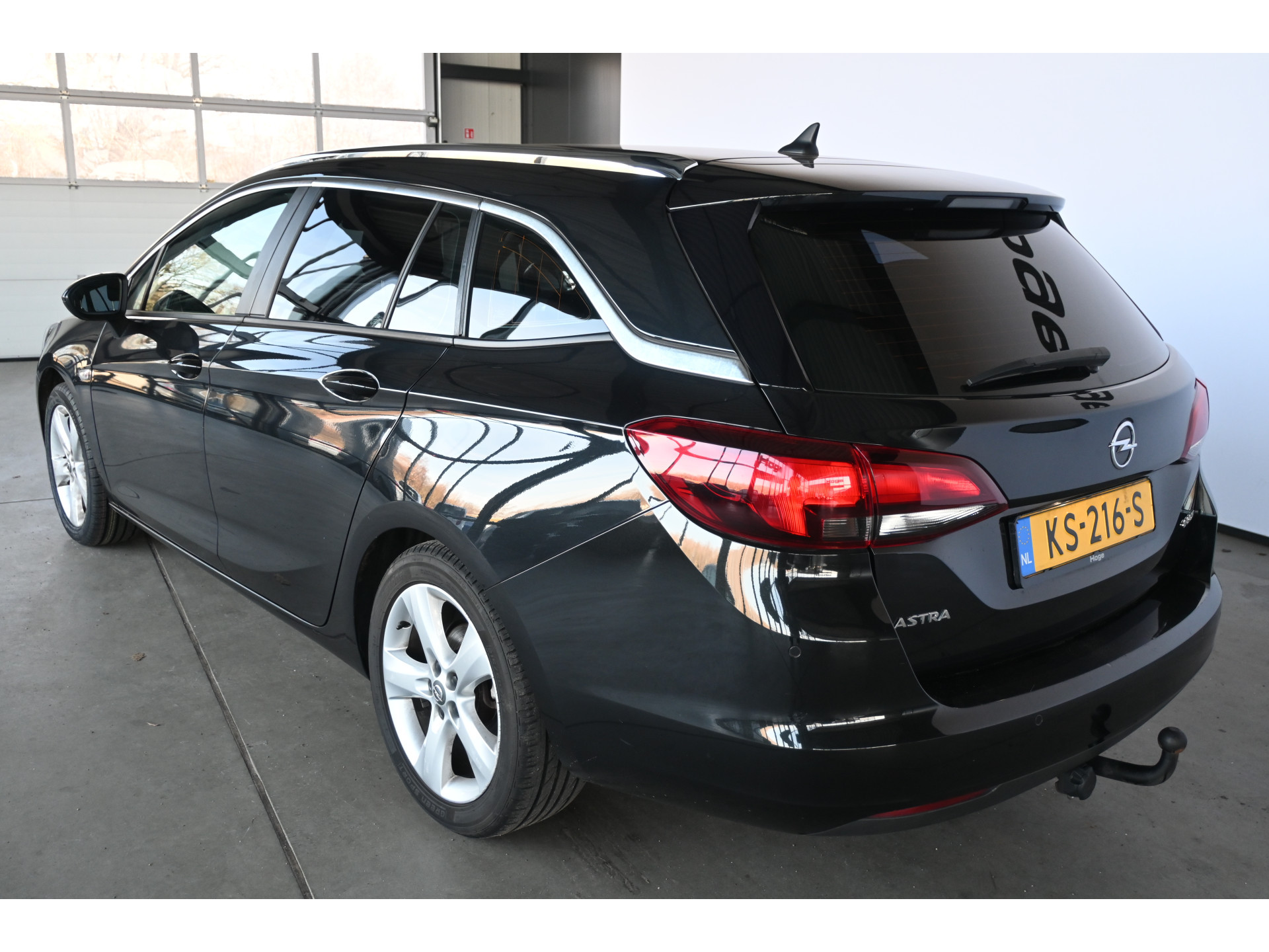Opel Astra Sports Tourer 1.0 Business+ Clima Navigatie Carplay LED Goed Onderhouden! Inruil Mogelijk!