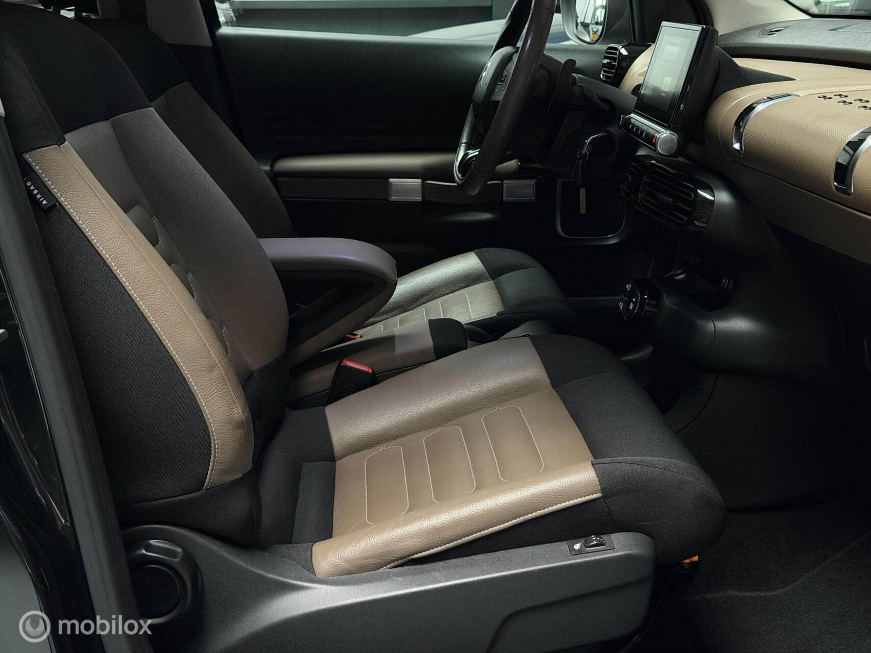 Citroën C4 Cactus 1.2|Leder|Stoelverw|Automaat|NAP|New Ketting