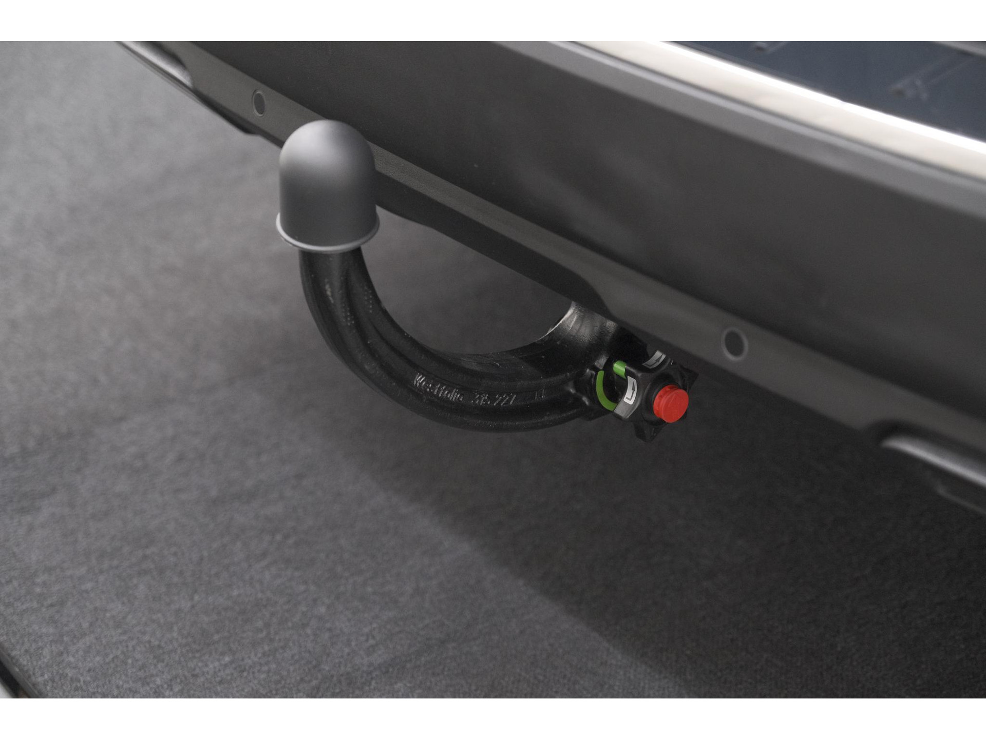 Peugeot 5008 PureTech 130 EAT8 Crossway | Trekhaak | Camera | Navigatie | Apple Carplay