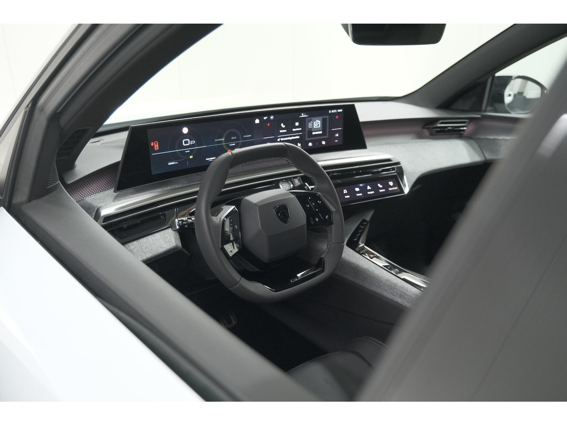 Peugeot 3008 1.2 Hybrid 145 GT | Camera | Adaptieve Cruise Control | Elektrische Kofferklep | Stuurwielverwarming