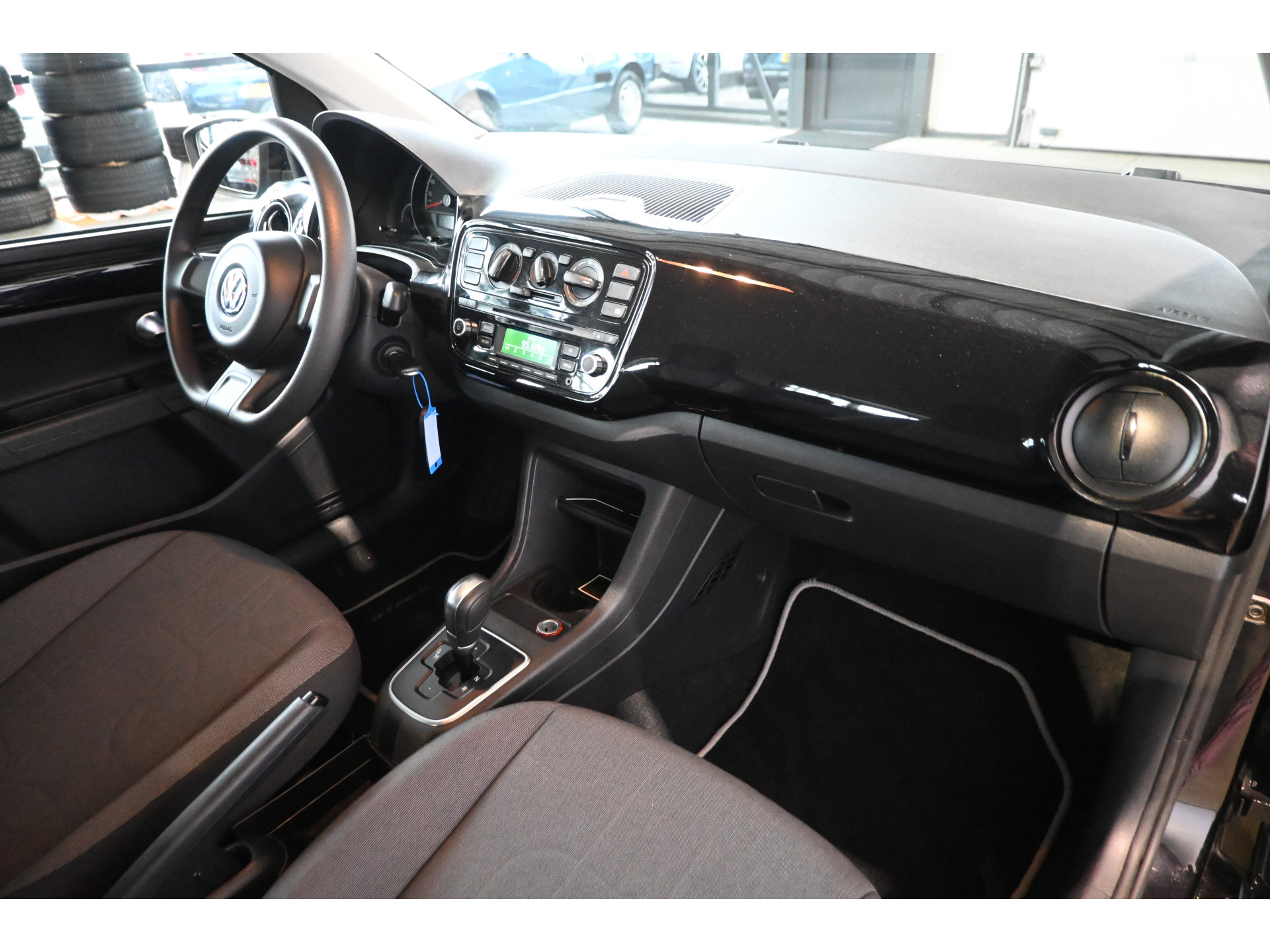 Volkswagen Up! 1.0 Move Up! Automaat Airco Elektrisch Pakket! Goed Onderhouden! Inruil Mogelijk!