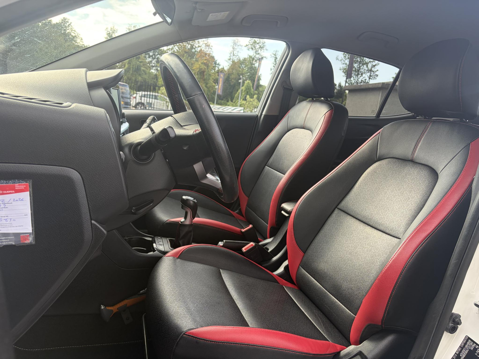Kia Picanto 1.0 T-GDI GT-Line ✓102pk✓Draadloze telefoonlader✓Carplay✓2e Eigenaar✓Keyless✓Camera✓Stoelverw-Stuurverw✓Leder✓Navi✓Airco✓Cruise✓Lm velgen✓Pdc✓N.A.P✓Net beurt gehad✓Apk tot 09-2027