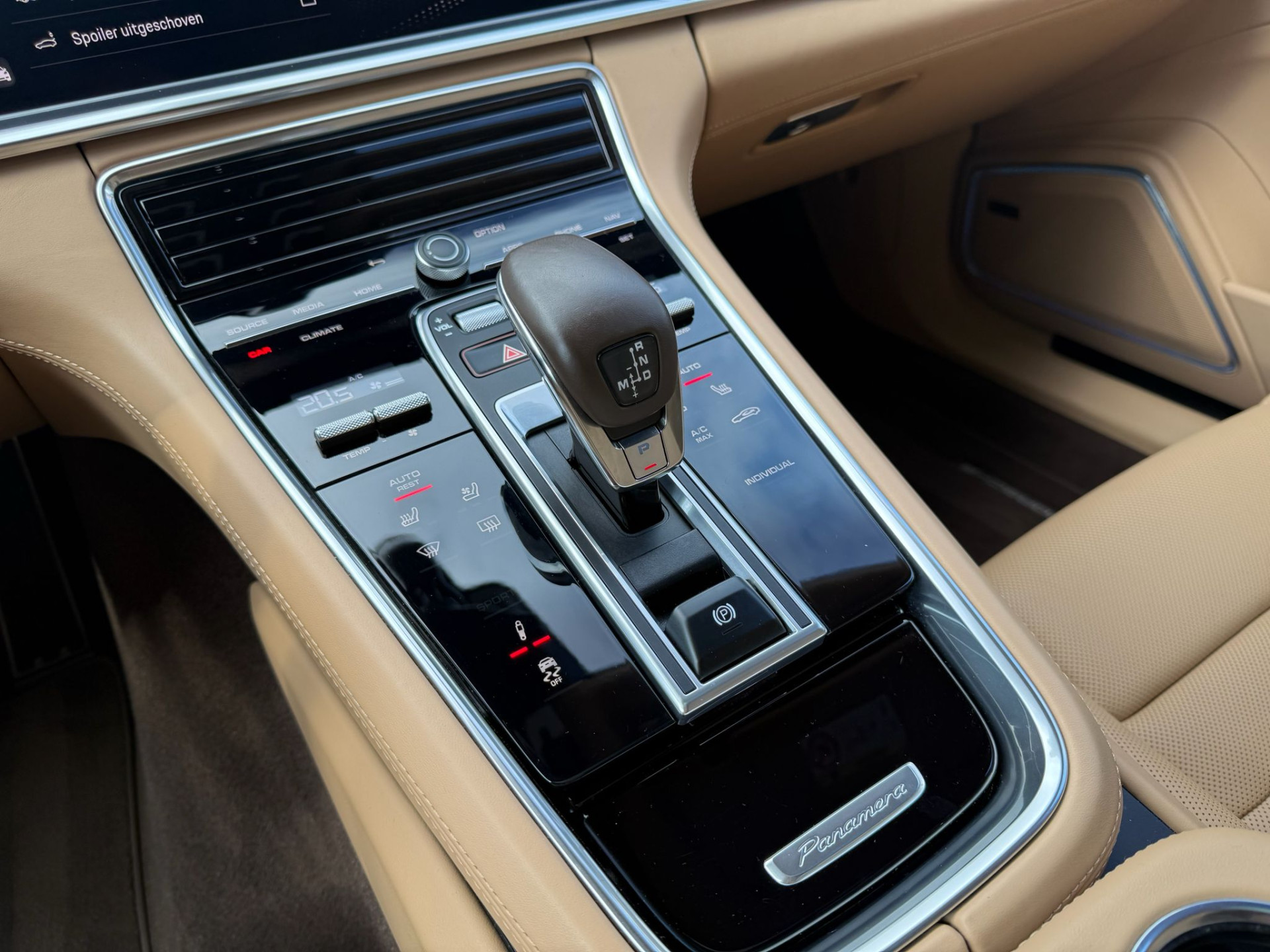 Porsche Panamera 2.9 4 E-Hybrid Platinum Edition | 2E EIGENAAR | 3/6/12MND GARANTIE | ACC | PANO | HUD | CARPLAY | SFEER | 360 CAMERA | BOMVOL | SOFTCLOSE |