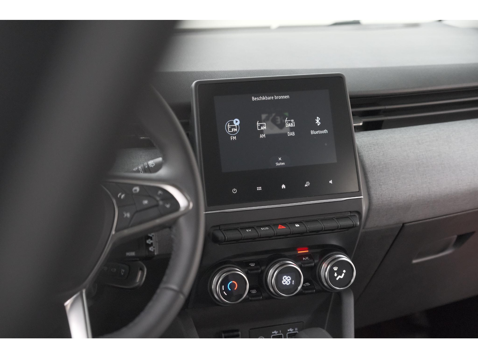 Renault Clio 1.6 E-Tech Full Hybrid 145 Evolution Holland Edition | Apple Carplay | Parkeersensoren | LED | Cruise Control