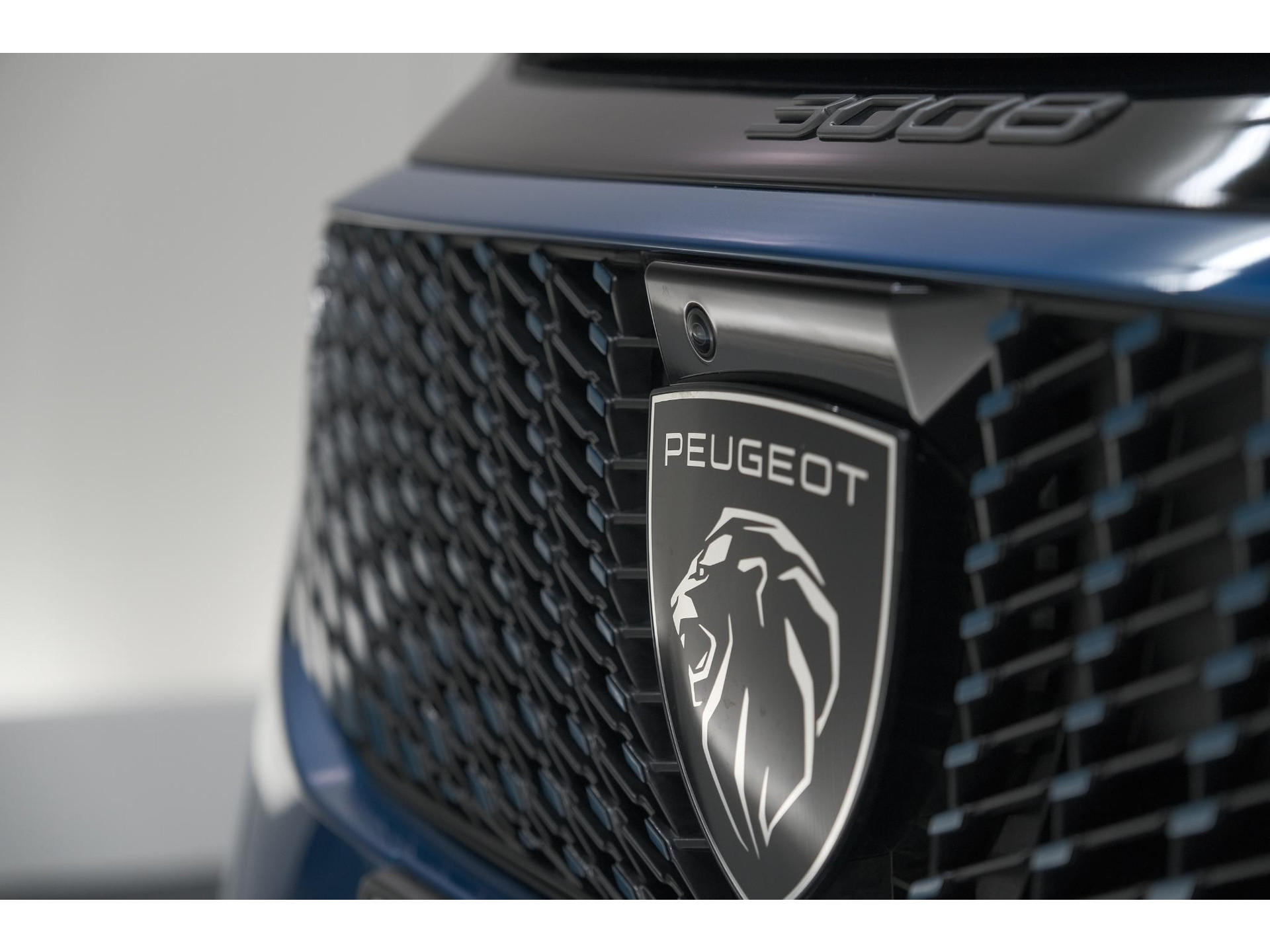 Peugeot 3008 1.2 Hybrid 145 GT | Panoramadak | Focal Hi-Fi | 360 Camera | Elektronische kofferklep