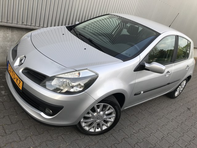 Renault Clio 1.4 16V - V E R K O C H T
