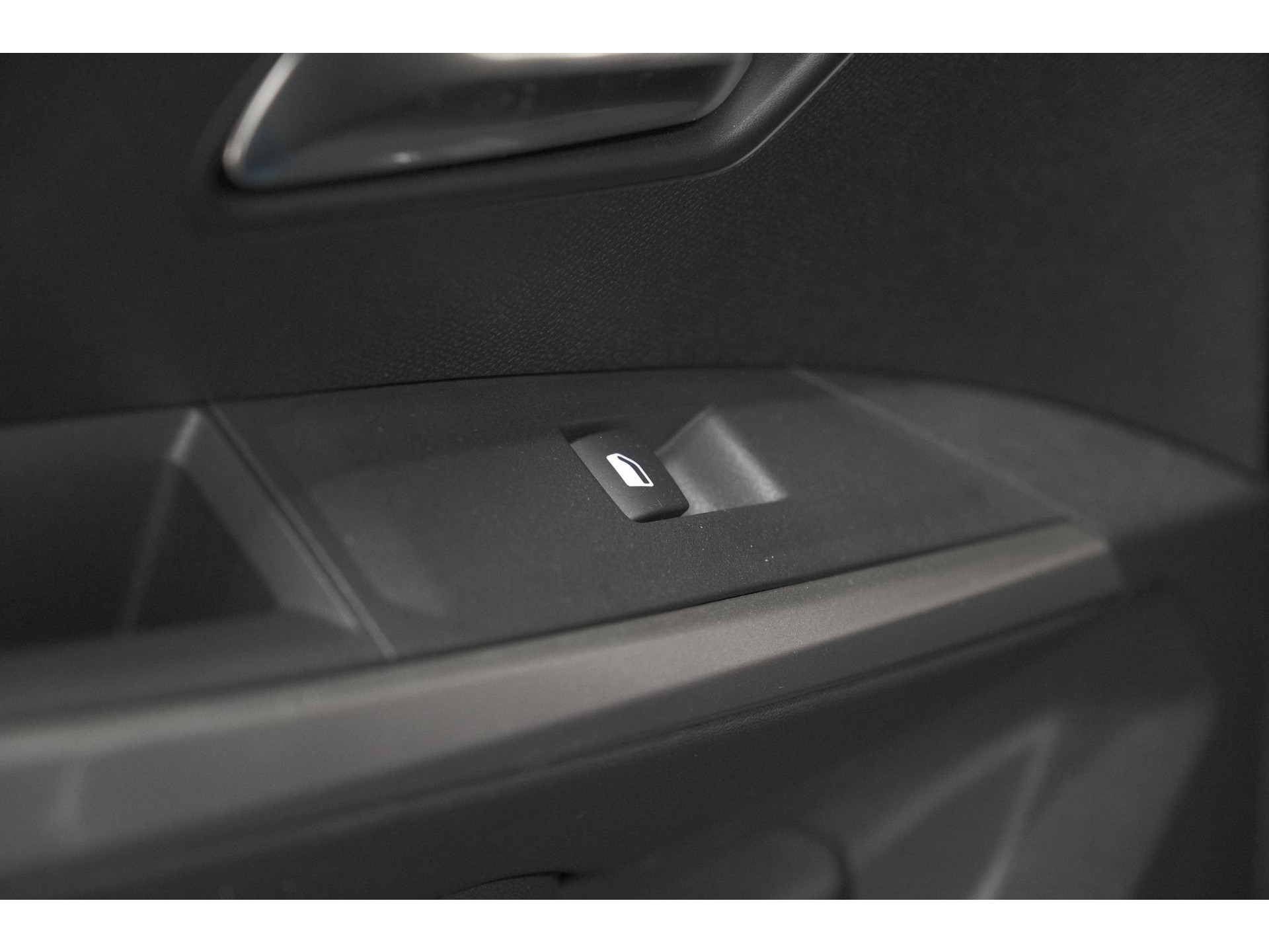 Peugeot 3008 Hybrid 136 e-DSC6 Allure | Camera | Apple Carplay | Parkeersensoren