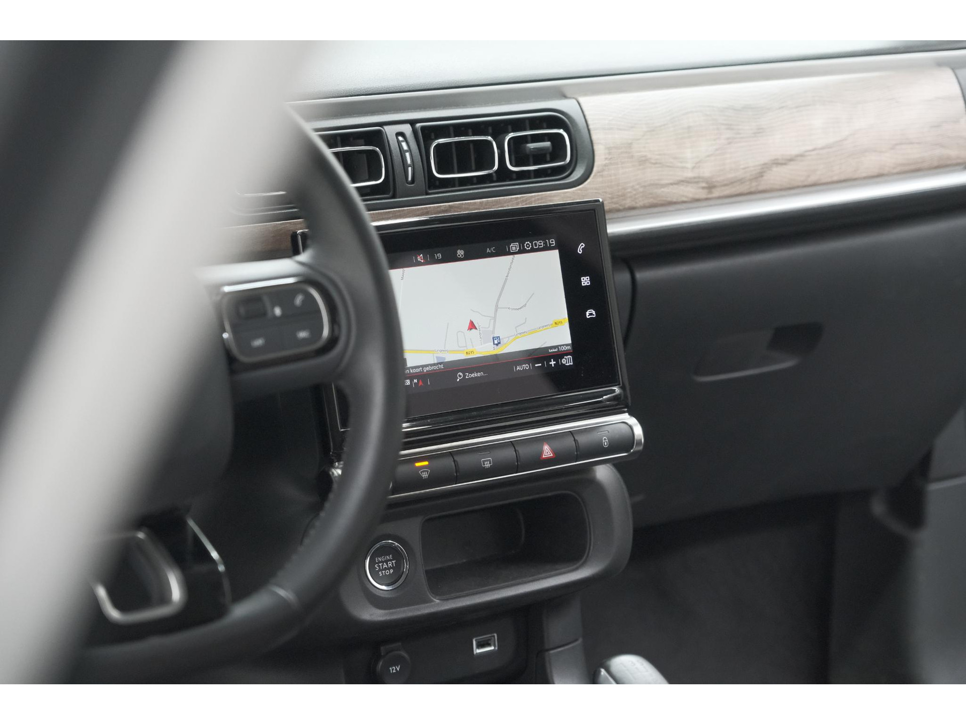 Citroen C3 PureTech 83 Max | Camera | Stoelverwarming | Navigatie | Parkeersensoren