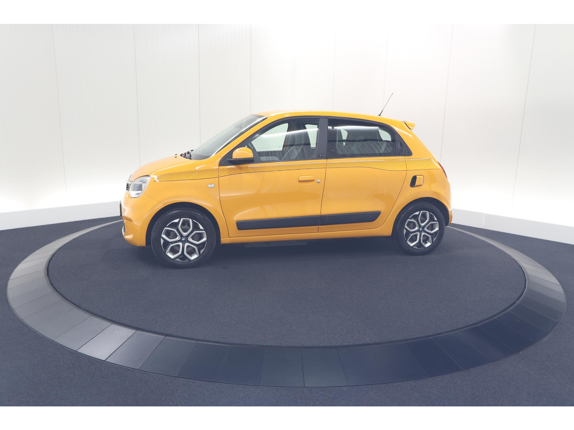 Renault Twingo Z.E. R80 Collection | Lage Kilometerstand | Apple Carplay | Climate Control