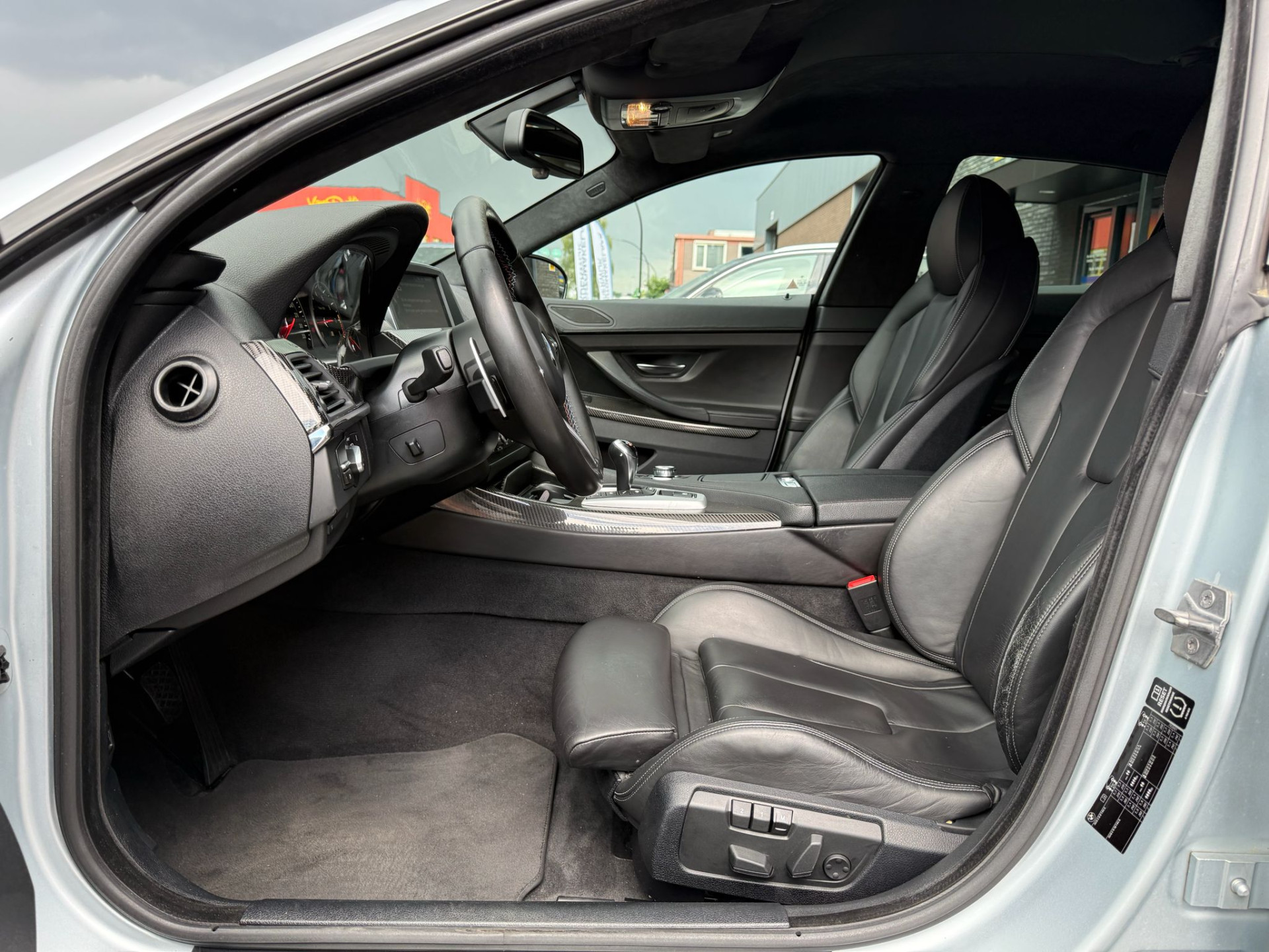 BMW 6-serie Gran Coupé M6 | 3/6/12MND GARANTIE | CARBON | NAVI | XENON | MEMORY | CRUISE | LEDER | MAT |