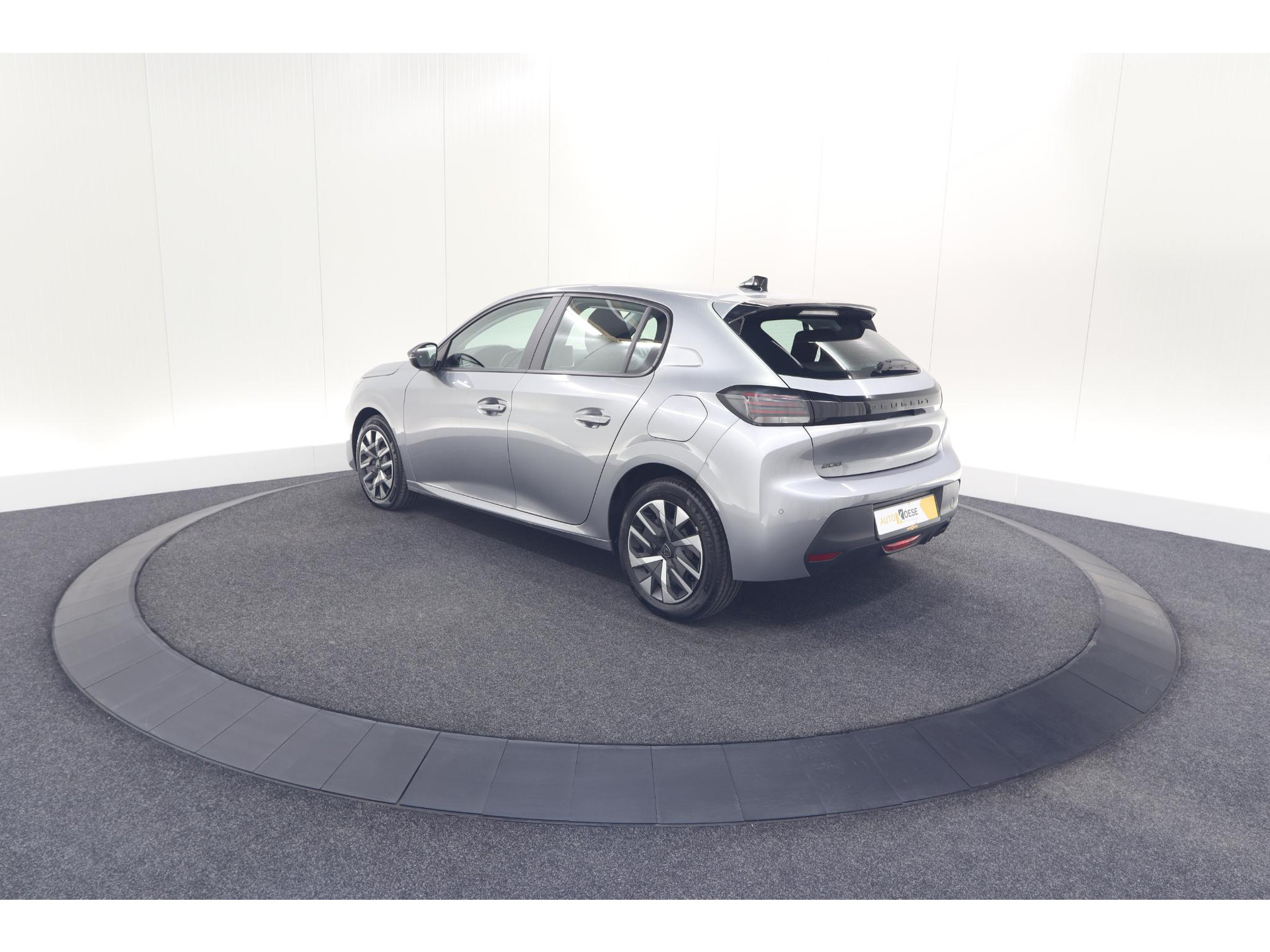 Peugeot 208 PureTech 100 Active | Parkeersensoren | Navigatie | Apple Carplay