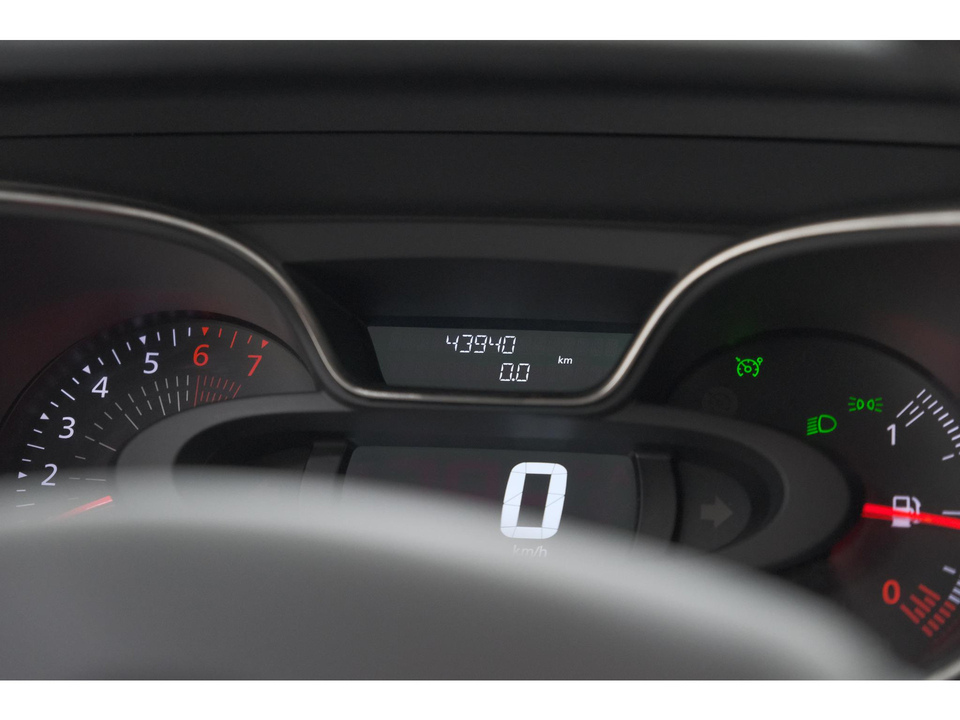 Renault Captur TCe 90 Intens | Camera | Dodehoekdetectie | Navigatie | Parkeersensoren