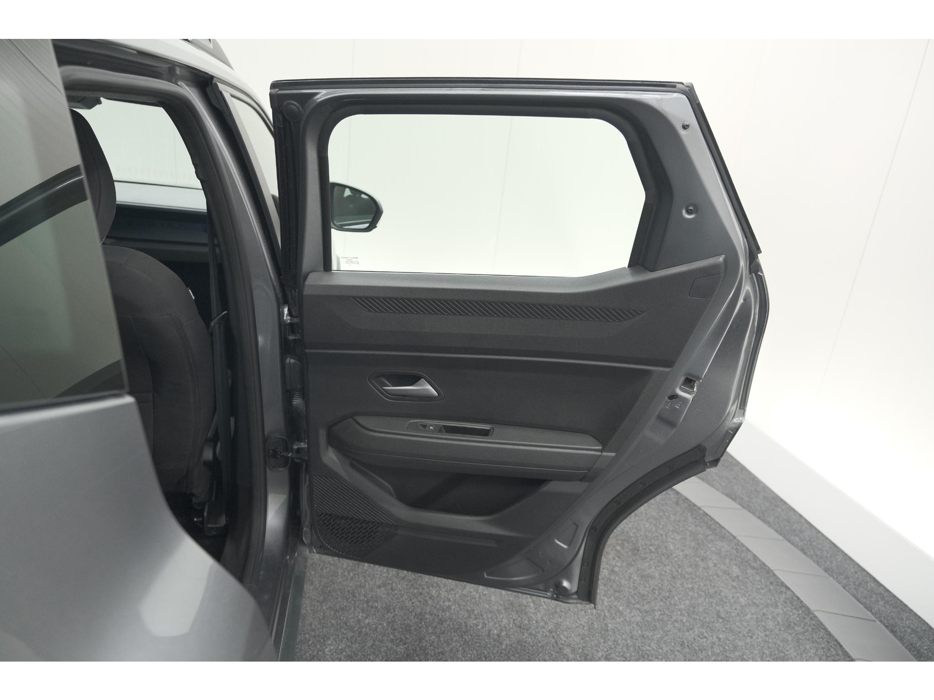 Dacia Duster Mild Hybrid 130 Expression | Camera | Stoelverwarming | Apple Carplay | Navigatie