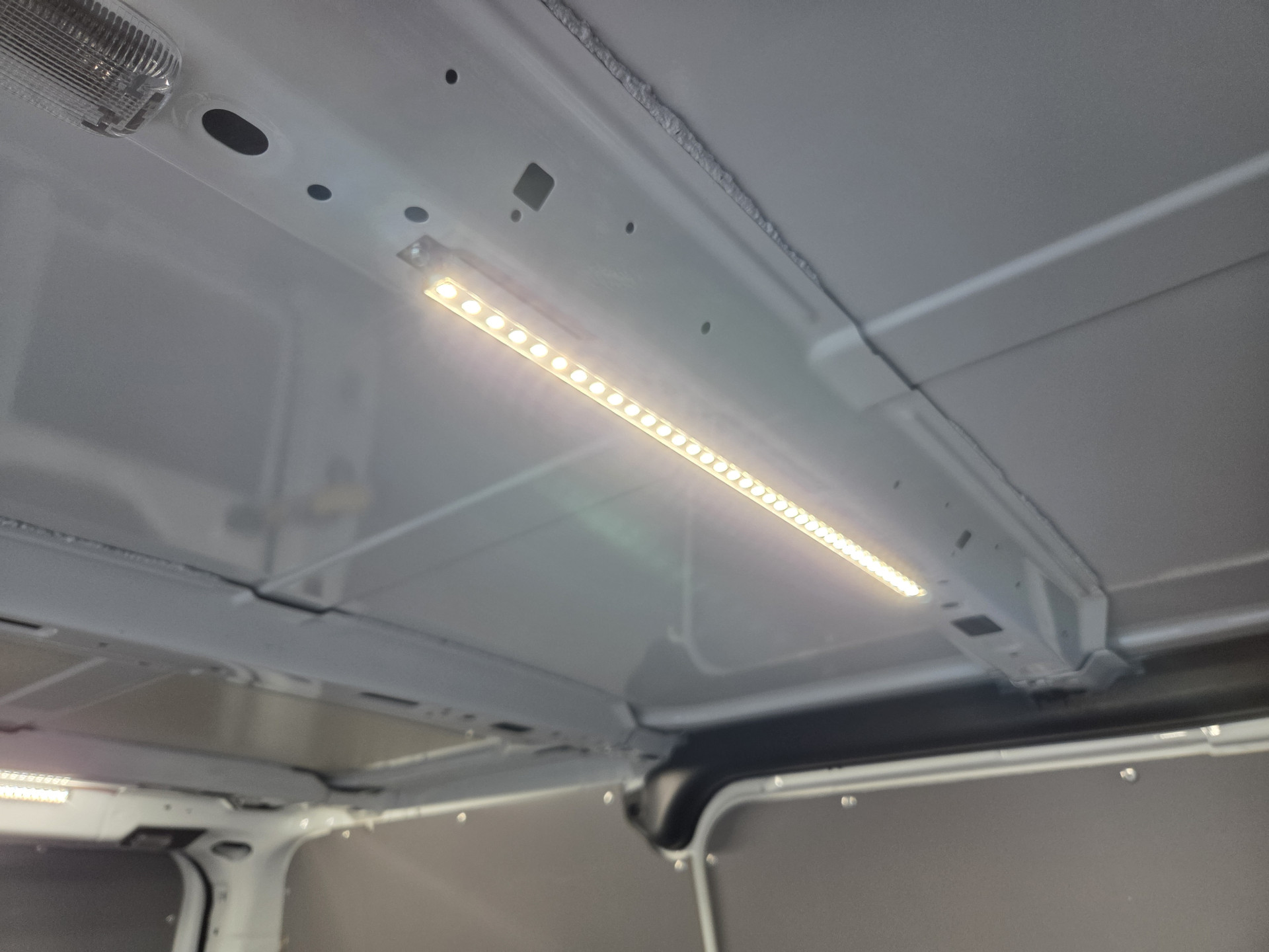 Ford Transit Custom 2.0 TDCI Automaat  Trend Airco Cruisecontrol Navi Trekhaak Verwarmde stoel