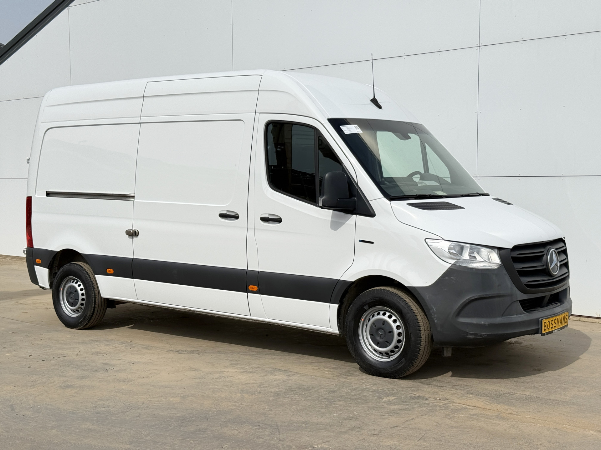 Mercedes-Benz eSprinter eSprinter L2H2 55 kWh L2H2 Elektrisch 168km WLTP 94% (SOH) Snelladen Laadkabel Climate Control Stoelverwarming
