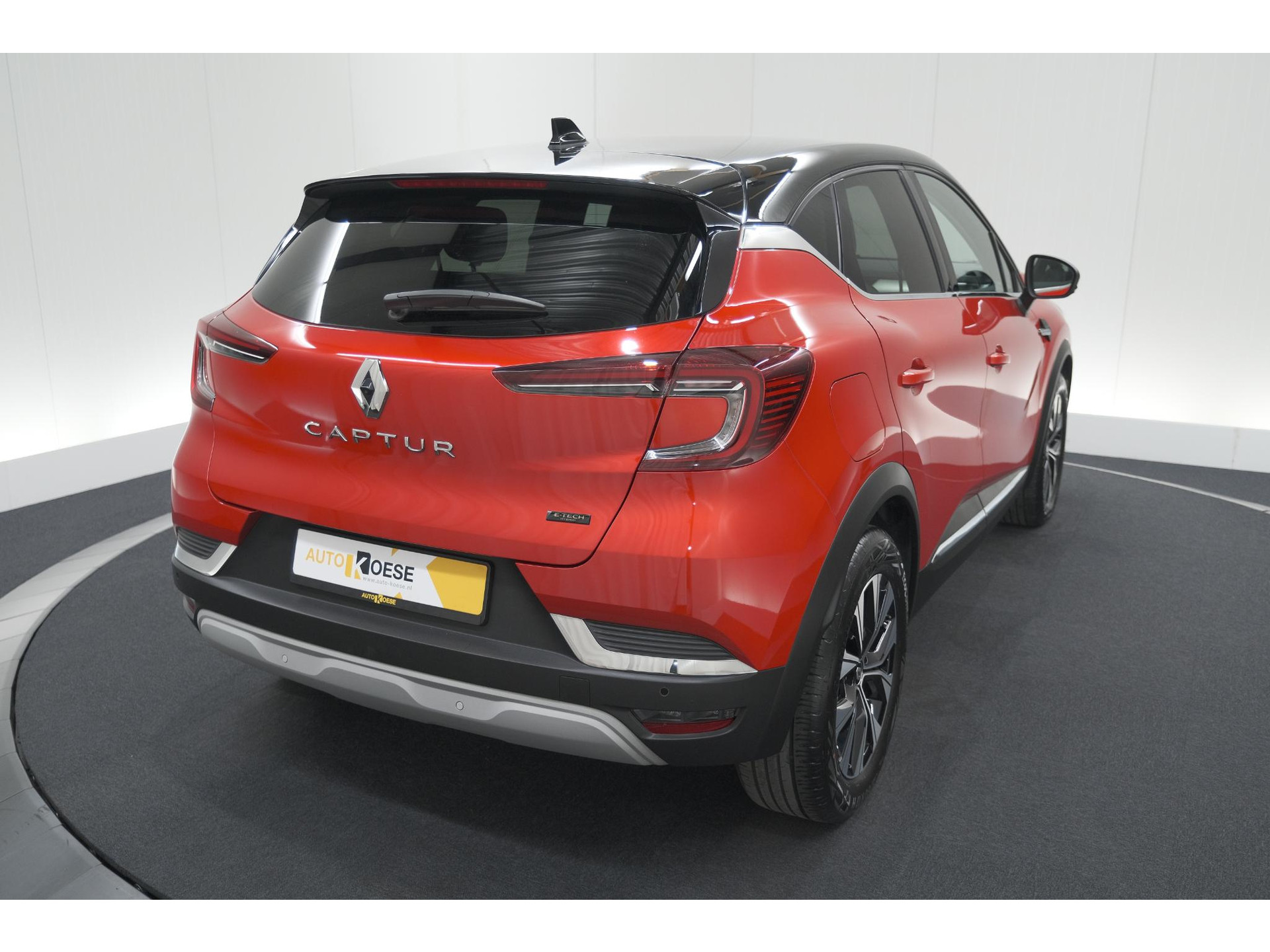 Renault Captur 1.6 E-Tech Full Hybrid 145 Techno | Navigatie | Camera | Parkeersensoren | Apple Carplay