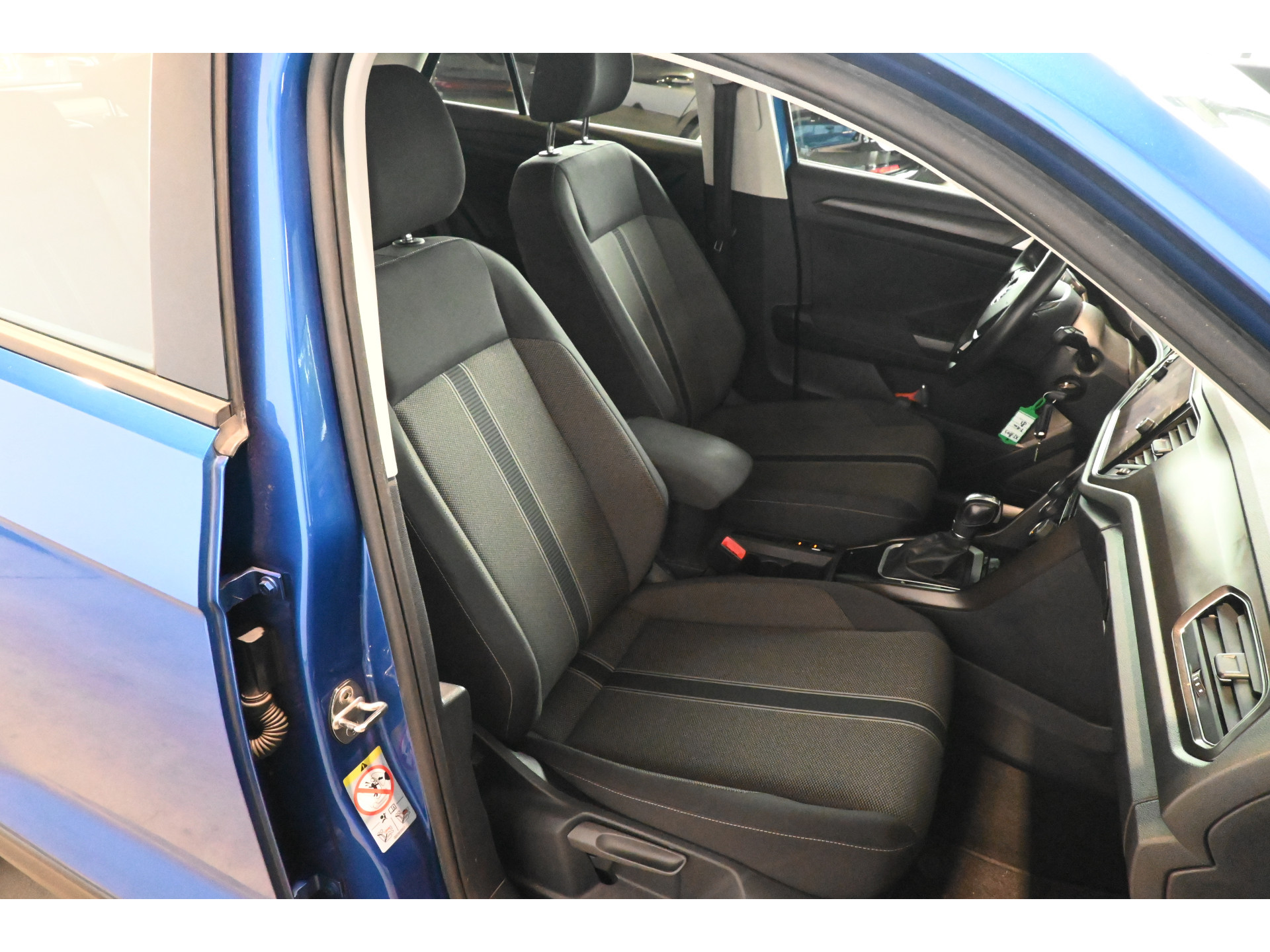 Volkswagen T-Roc 1.5 TSI Style Automaat Clima Carplay Cruise Control Trekhaak Rijklaarprijs! Inruil Mogelijk!