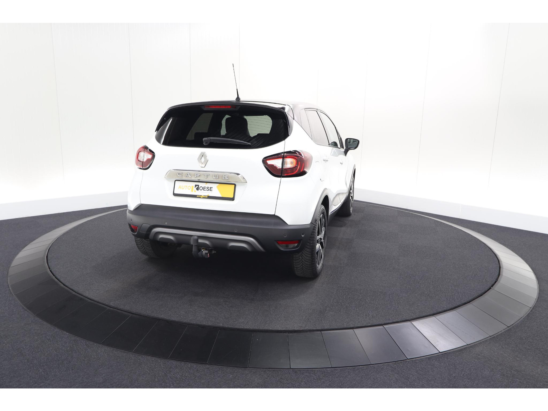 Renault Captur TCe 150 EDC S-Version | Trekhaak| Camera | Dodehoekdetectie | Navigatie