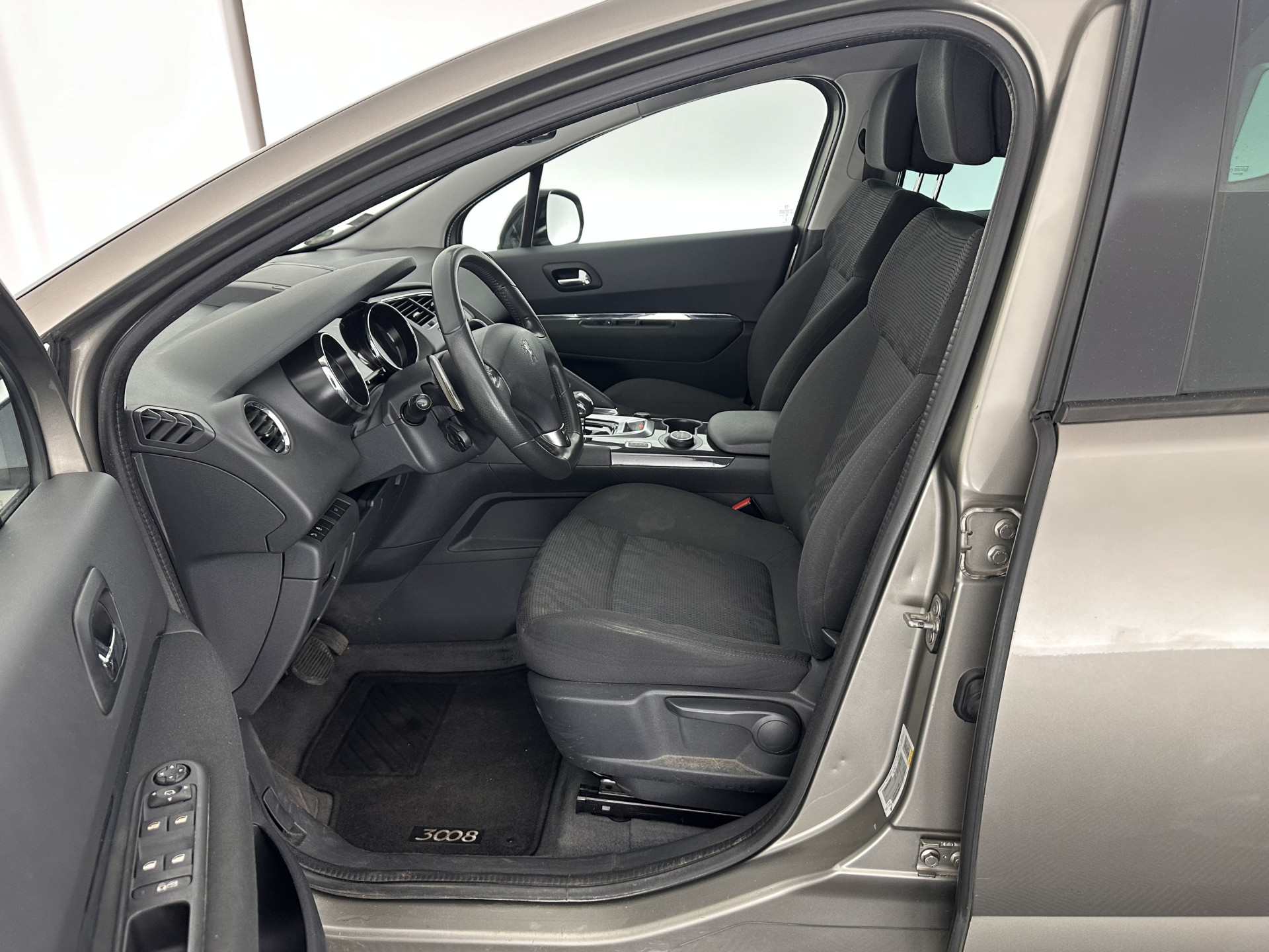 Peugeot 3008 2.0 HDiF HYbrid4 Aut. *NAVI-FULLMAP | COMFORT-SEATS | ECC | SHIFT-PADDLES | PDC | CRUISE | 16''ALU*