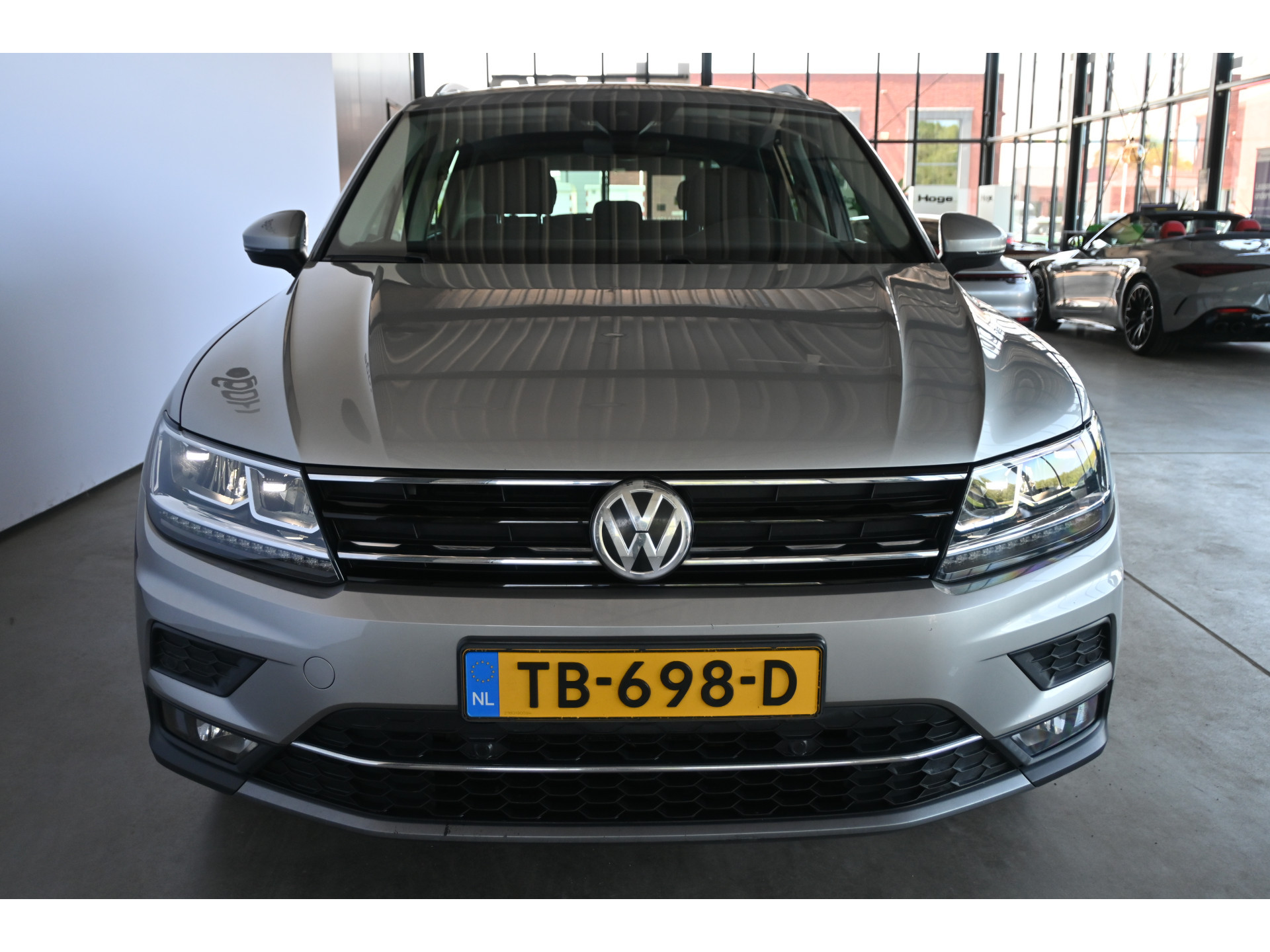 Volkswagen Tiguan 1.4 TSI Automaat 4Motion Highline  Clima Virtual Cockpit Navigatie CarPlay Cruise control Inruil Mogelijk!