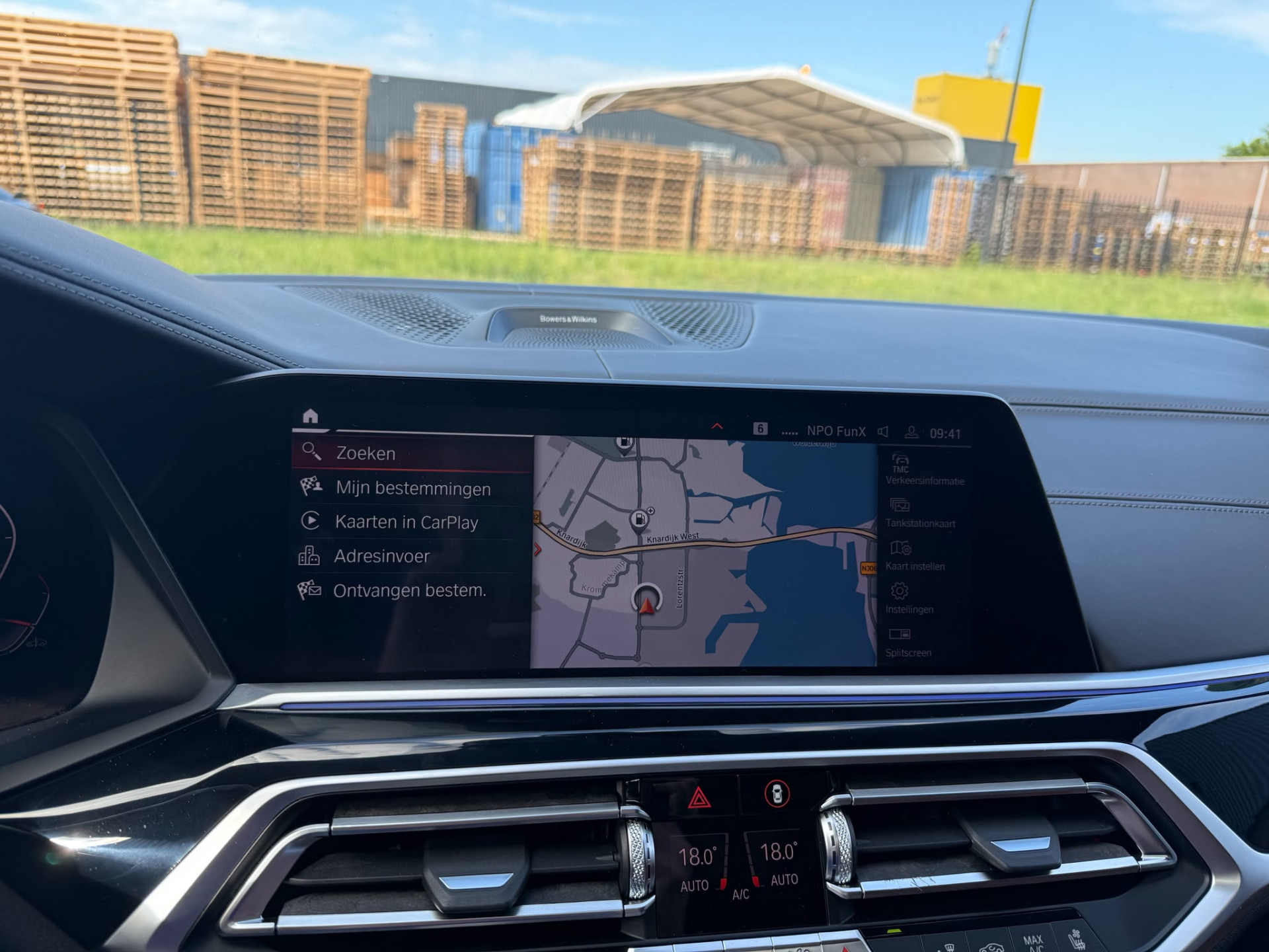 BMW X7 xDrive40i 6p. | 2E EIGENAAR | 3/6/12MND GARANTIE| M-SPORT |PANO | LASER | LED | B&W | MASSAGE | CARPLAY | TREKHAAK | DAB | BOMVOL |
