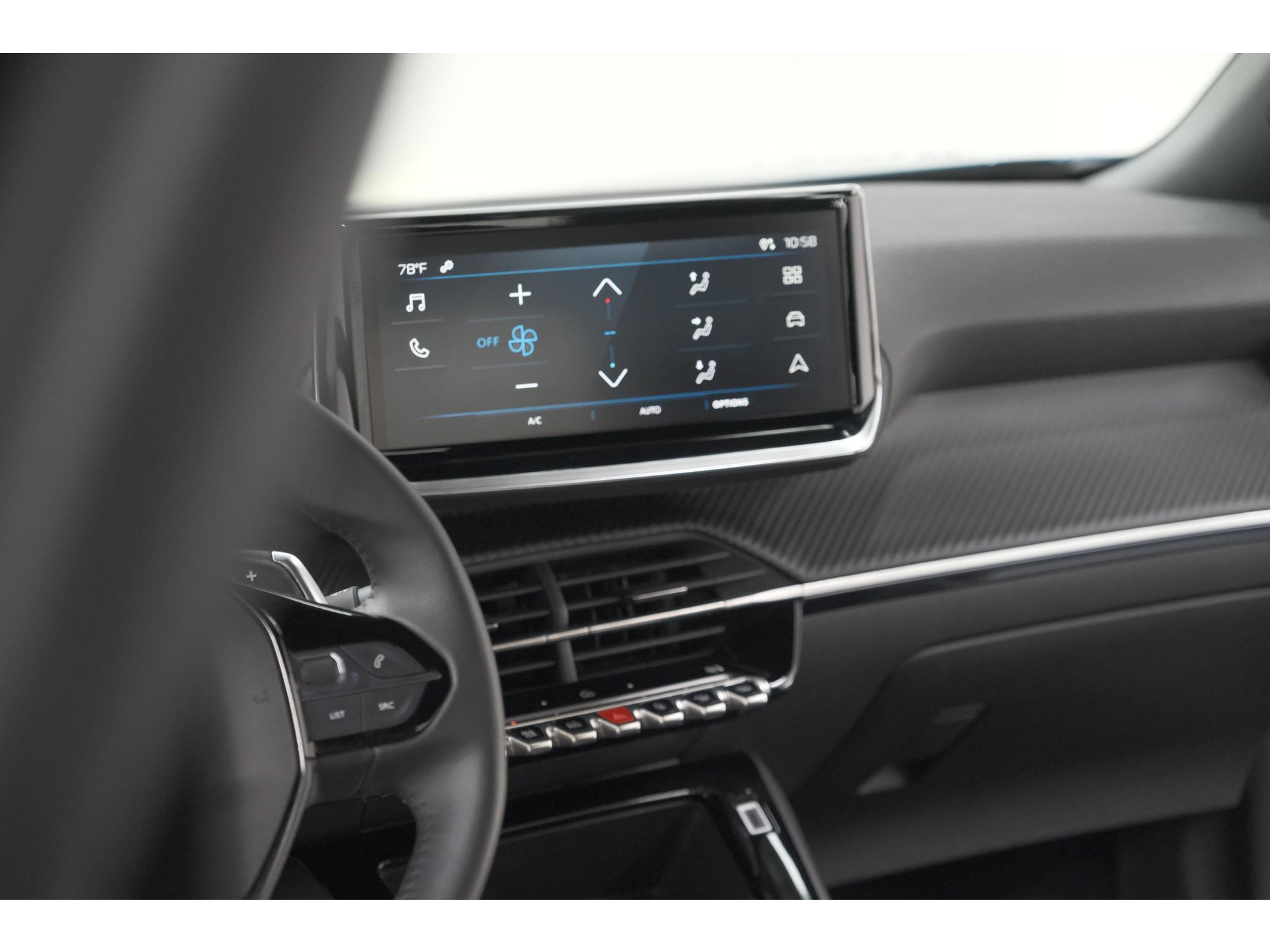 Peugeot 2008 Hybrid 136 e-DCS6 Style | Apple Carplay | Parkeersensoren | Climate control