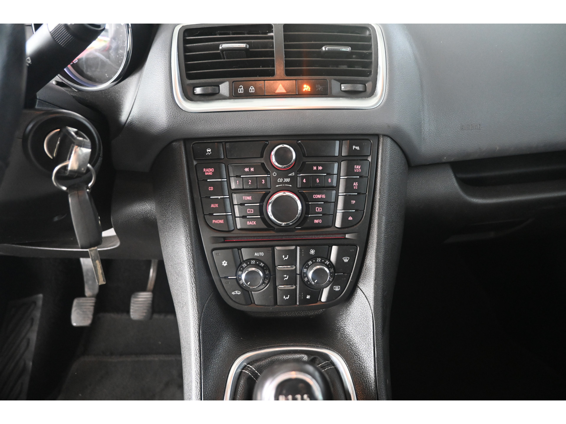 Opel Meriva 1.4 Turbo Cosmo Airco Cruise Control Trekhaak Rijklaarprijs Inruil Mogelijk!