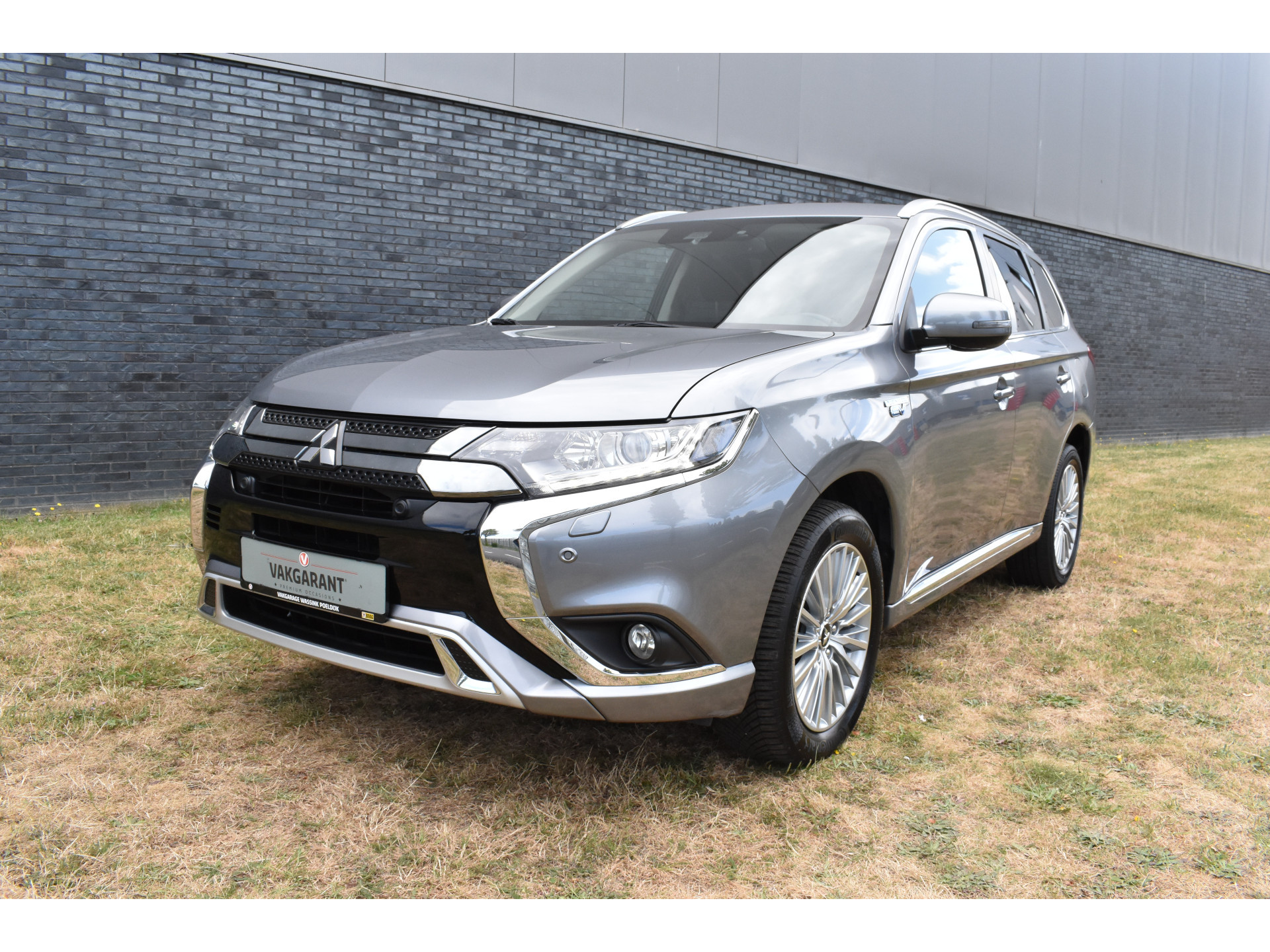Mitsubishi Outlander 2.4 PHEV Instyle Plugin-hybride