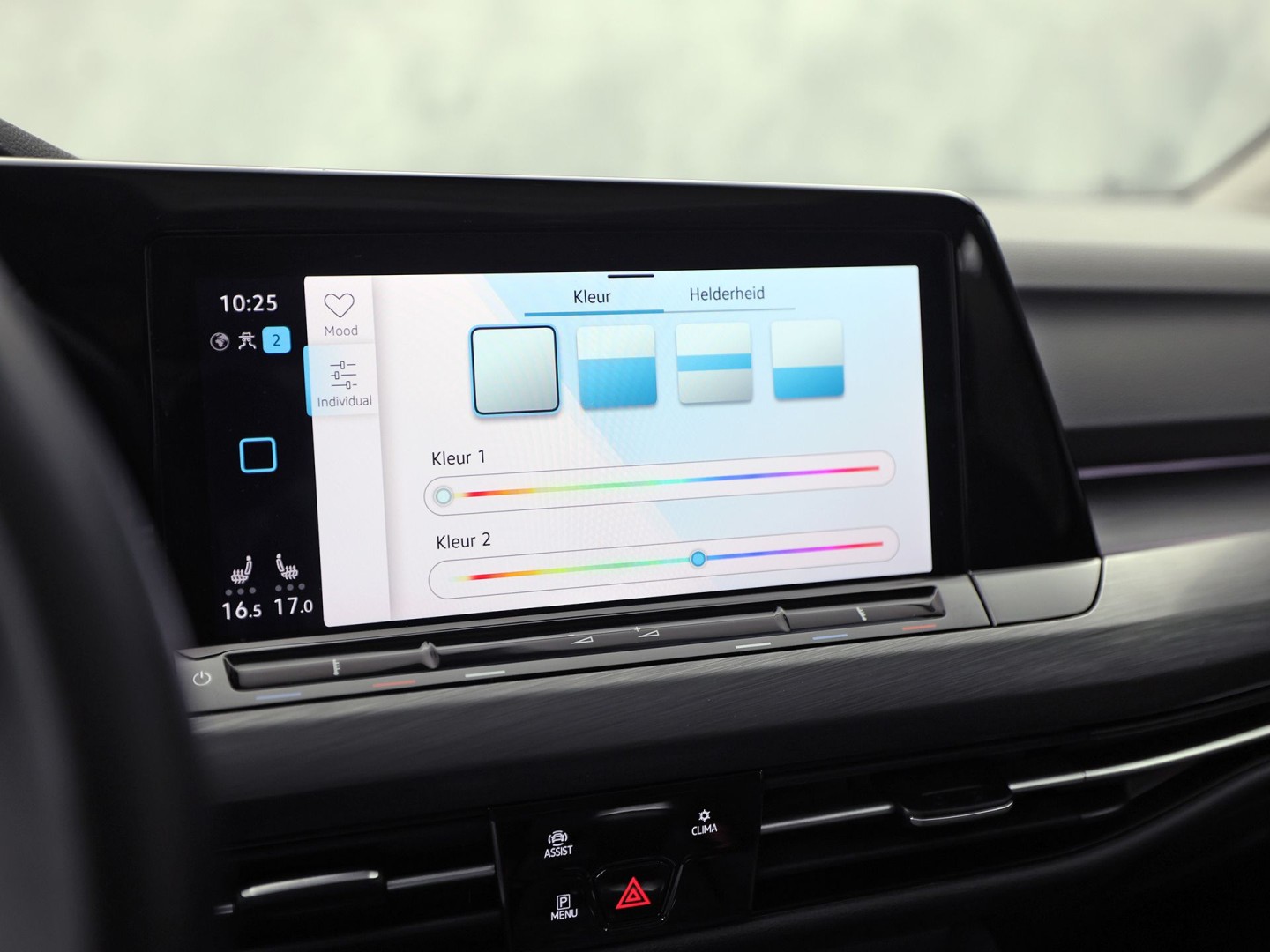 Volkswagen Golf 1.5 TSI Sport (PANORAMADAK, BLACK PACK, APPLE CARPLAY, GROOT NAVI, CAMERA, MEMORY SEAT, STOELVERWARMING, ALCANTARA, GETINT GLAS, TREKHAAK, NIEUWSTAAT)