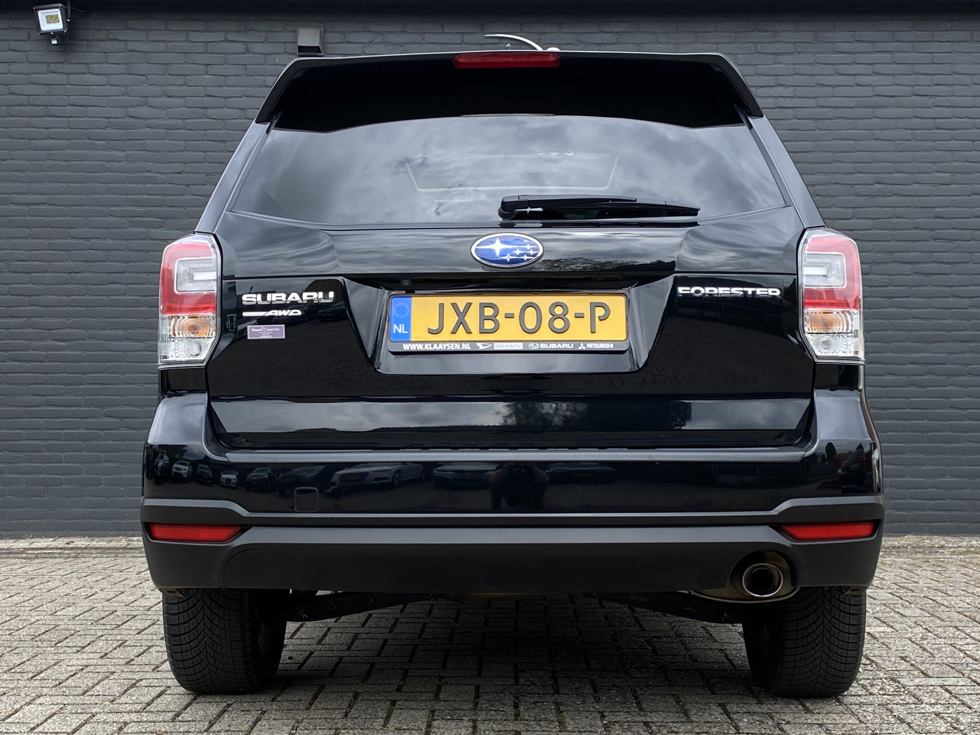 Subaru Forester 2.0 AWD Premium 150 pk AUT. | 1e eigenaar | dealer onderhouden | navigatie | leder interieur | panoramadak | keyless