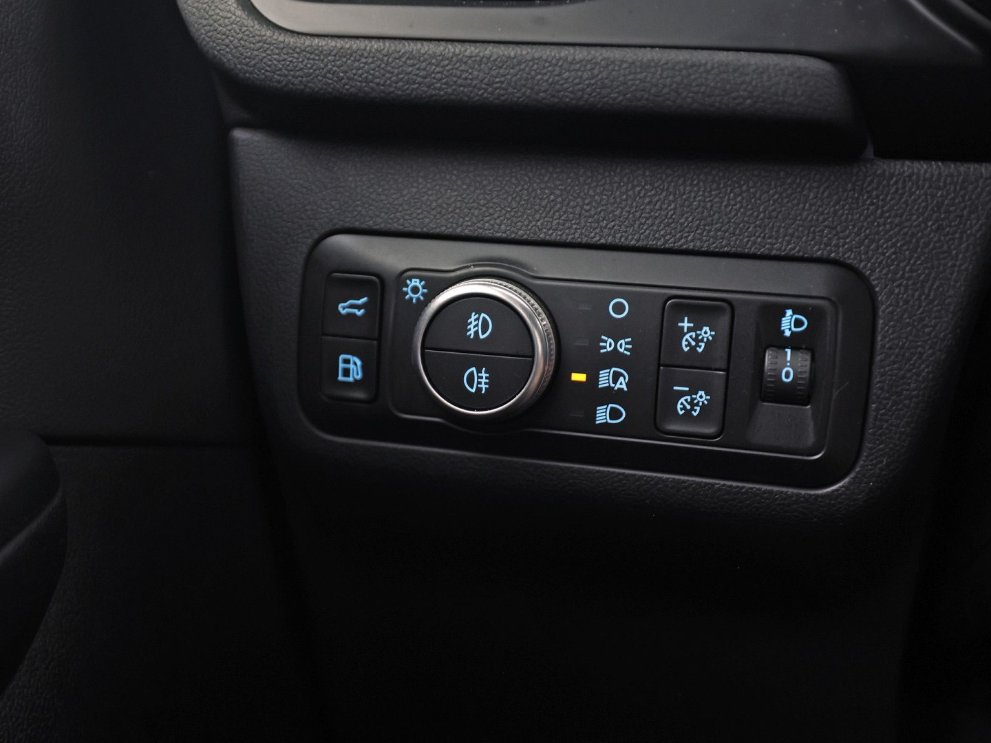 Ford Kuga 2.5 PHEV ST-Line X 225Pk Automaat (VIRTUAL COCKPIT, BANG&OLUFSEN, APPLE CARPLAY, ELEK SPORTSTOELEN, LEDER/ALCANTARA, CAMERA, ELEK ACHTERKLEP, KEYLESS, NIEUWSTAAT)