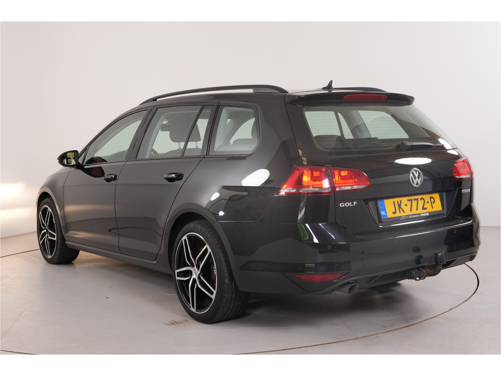 Volkswagen Golf Variant 1.6 TDI Comfortline | Trekhaak | Cruise | Navi | Climate |
