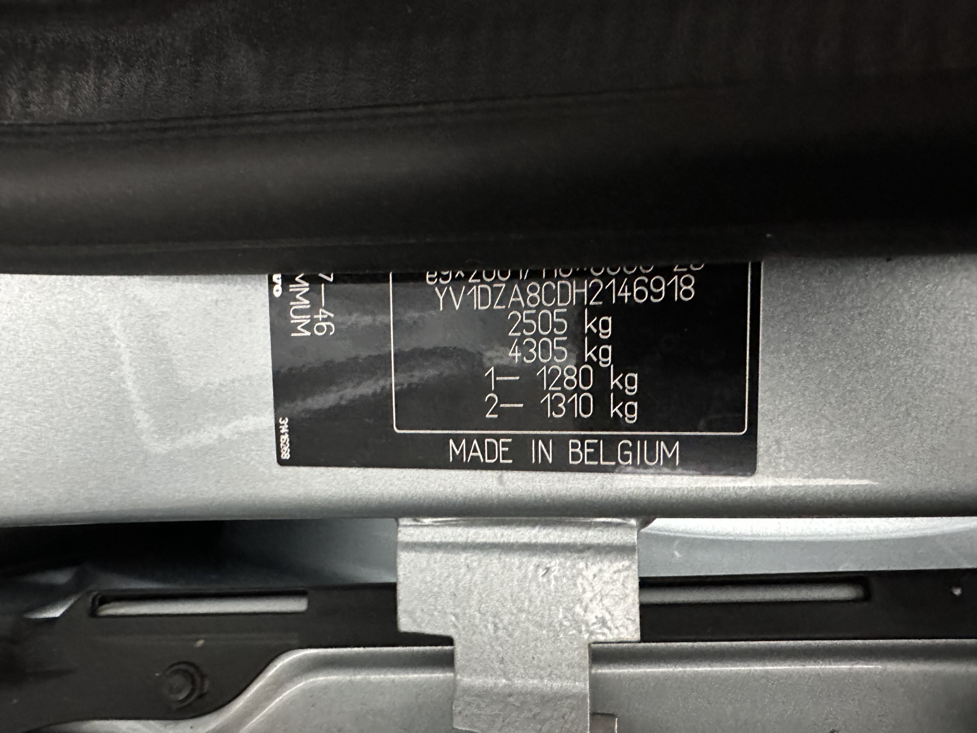 Volvo XC60 2.0 D4 FWD Polar+ Aut. *PANO | LEATHER | XENON | ADAPTIVE-CRUISE | MEMORY-PACK | BLINDSPOT | HEATED-COMFORTSEATS | NAVI-FULLMAP | CAMERA | PRIVACYGLASS | ECC | TOWBAR | PDC | LANE-ASSIST | 17''ALU*