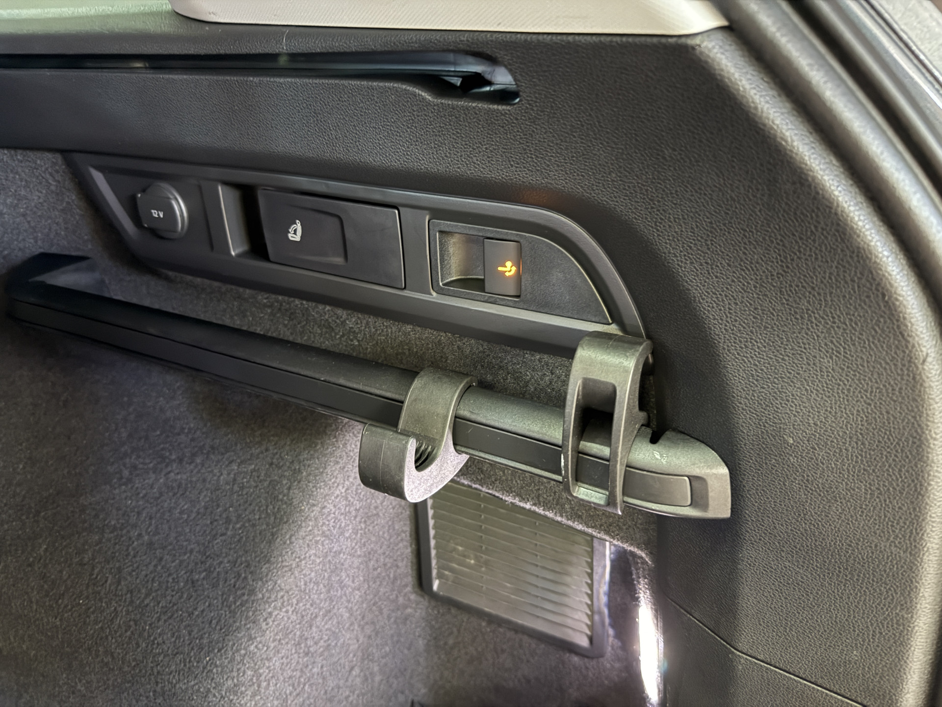 ŠKODA Kodiaq 1.5 TSI Business Edition | Panoramadak | Apple Carplay | Stoelverwarming