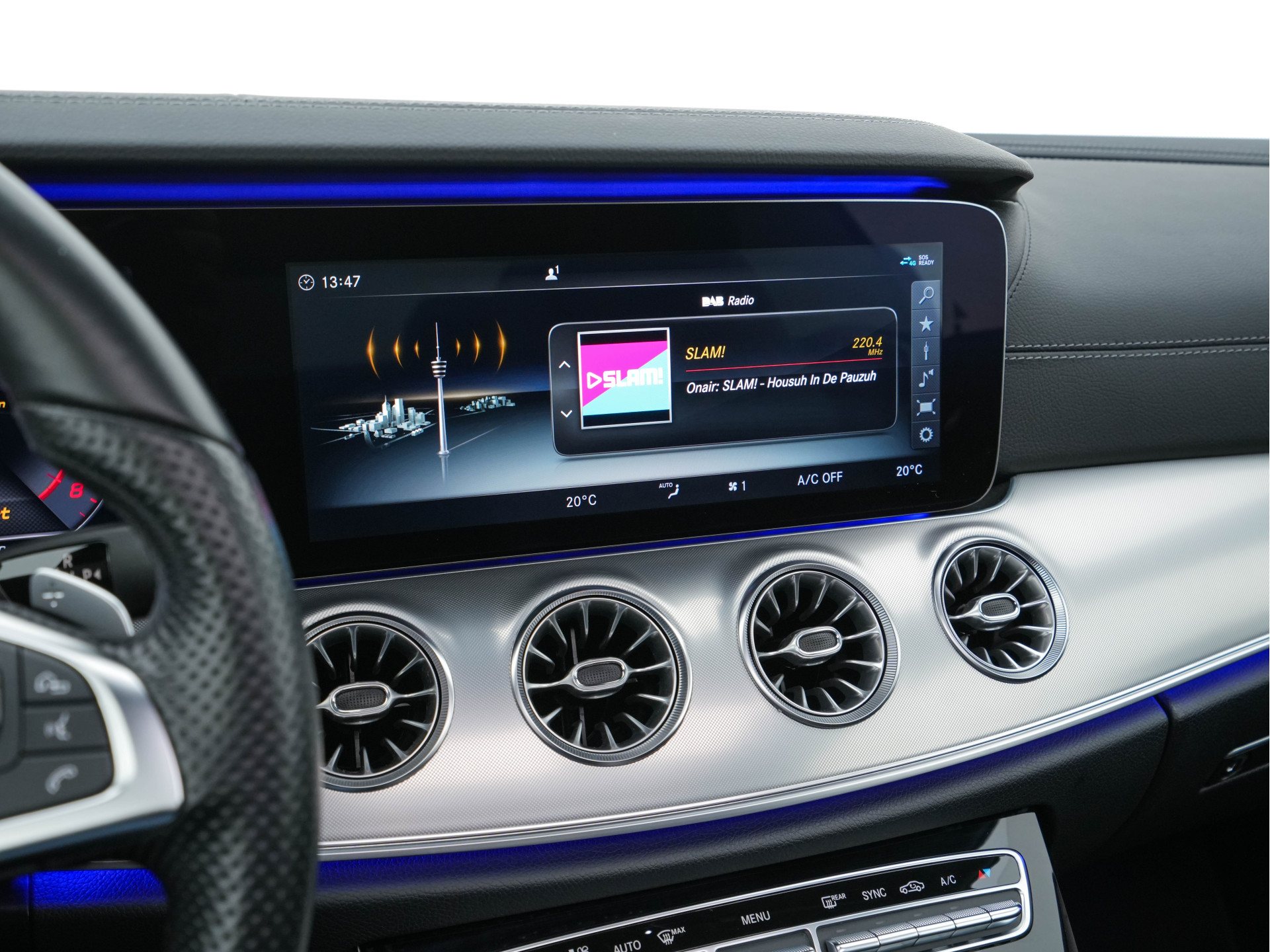 Mercedes-Benz E-klasse Coupé 400 AMG-Sportpack 4Motion Premium Plus Aut. *PANO | LEATHER | BURMESTER-AUDIO | WIDESCREEN-COCKPIT |  FULL-LED | NAVI-FULLMAP | CAMERA | SHIFT-PADDLES | CRUISE | AMBIENT-LIGHT | SPORT-SEATS | 19"ALU*