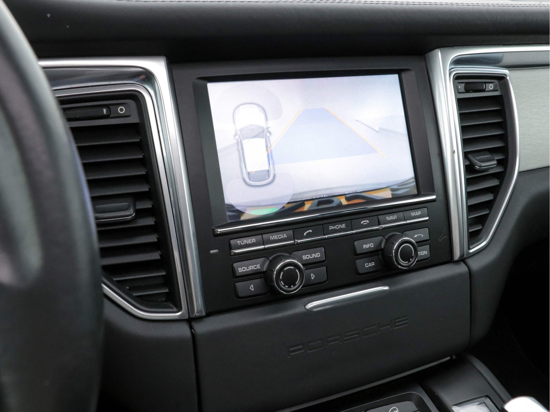 Porsche Macan 3.6 Turbo Aut. *PANO | XENON | FULL-LEATHER  | BOSE-SOUND | NL-AUTO | NAVI-PROF | XENON | COMFORT-SEATS | CAMERA | ECC | PDC | ALCANTARA | MODEL-2015*