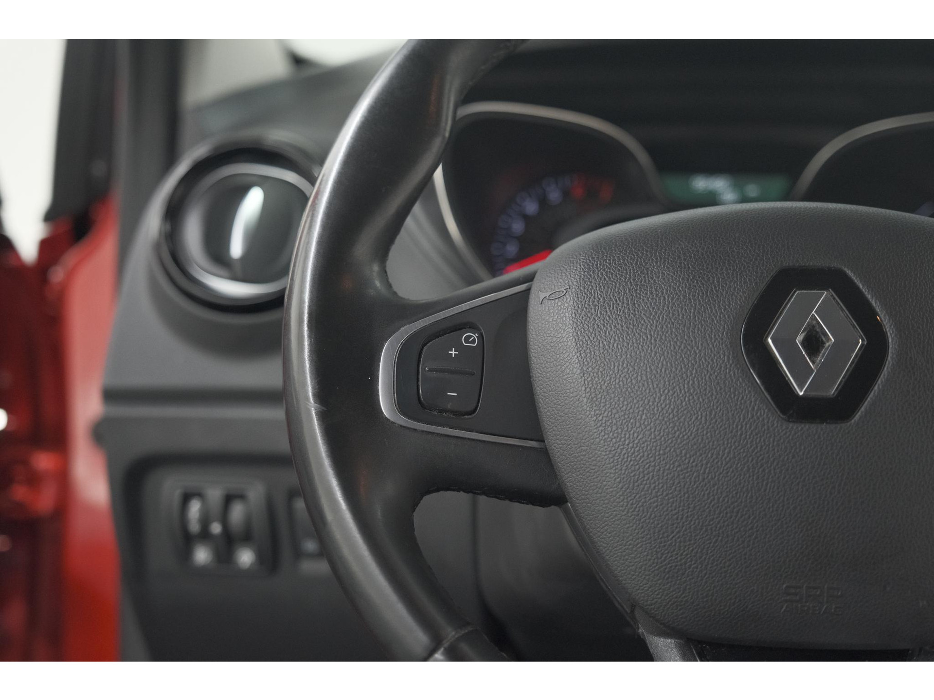 Renault Captur TCe 90 Intens | Trekhaak | Camera | Dodehoekdetectie | Navigatie