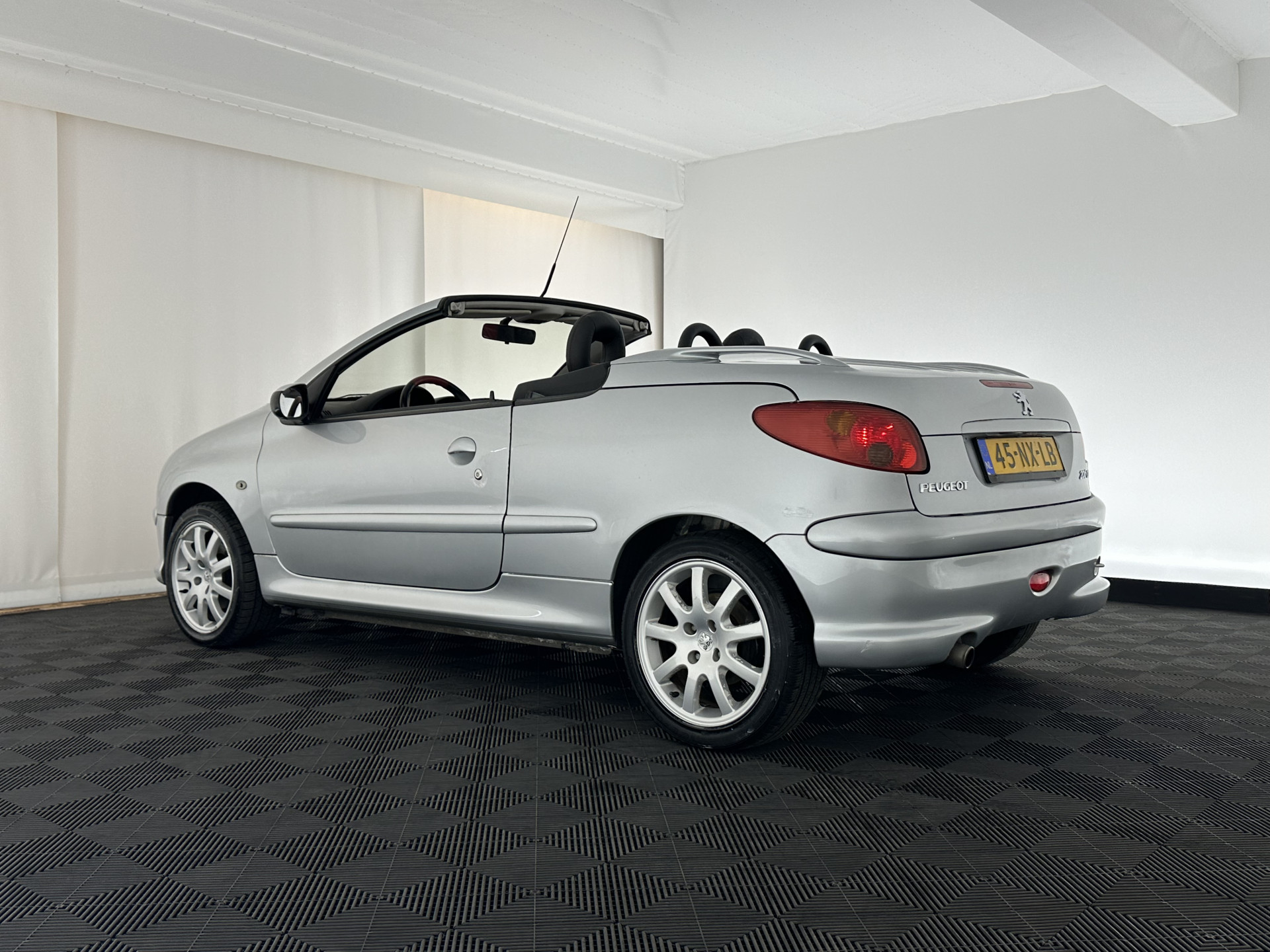Peugeot 206 CC 1.6-16V *TWO-TONE-FULL-LEATHER | ECC | SPORT-SEATS |  RADIO-CD | 16"ALU*