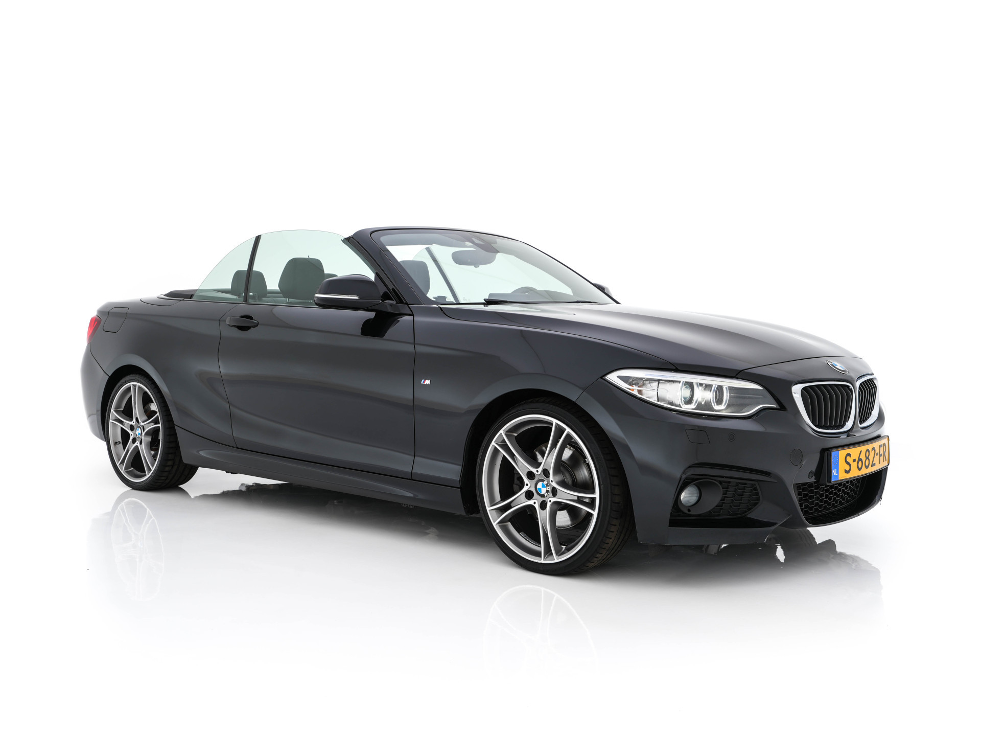 BMW 2-serie Cabrio 220d Sport M-Sportpack Aut. *LEATHER | BI-XENON | HARMAN/KARDON-AUDIO | MEMORY-PACK | HEATED-SPORTSEATS | NAVI-FULLMAP | DAB+ | ECC | PDC | AIRSCARF | LANE-ASSIST | 19''ALU*