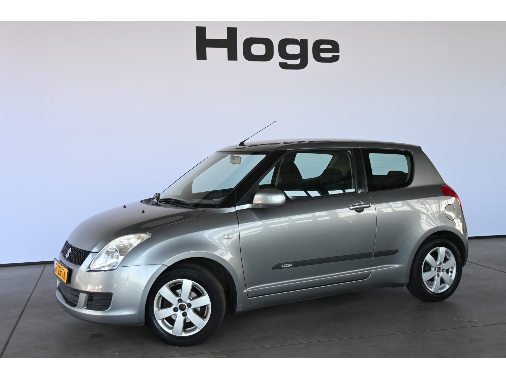 Suzuki Swift 1.3 Cool NAP!!  Airco Trekhaak Elektrisch Pakket! Direct Leverbaar! Inruil Mogelijk!