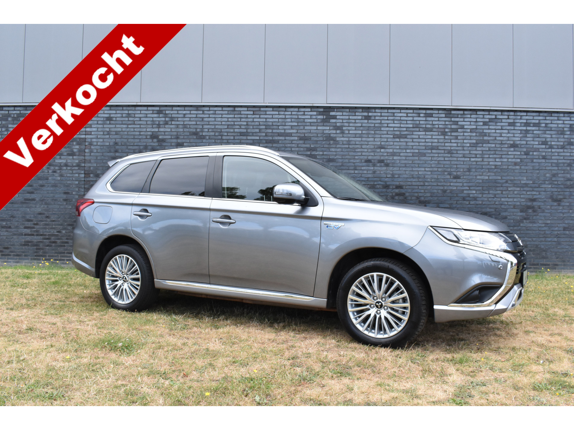Mitsubishi Outlander 2.4 PHEV Instyle Plugin-hybride