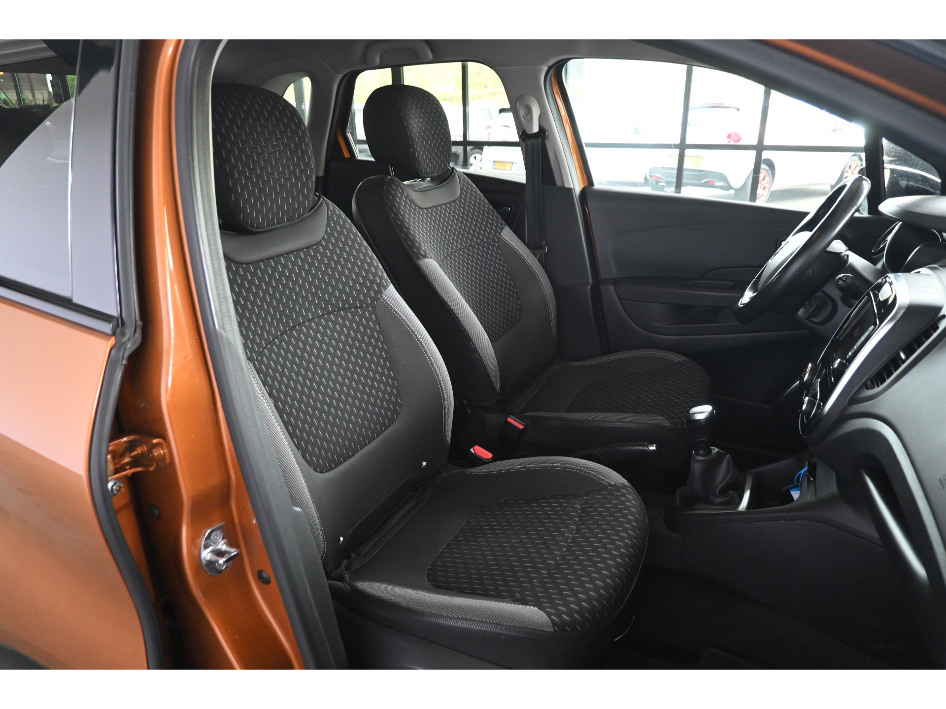 Renault Captur 0.9 TCe Intens Easy Life Nap! Clima Cruise Led Navigatie Lichtmetaal 1e Eigenaar! 100% Onderhouden! Inruil Mogelijk!