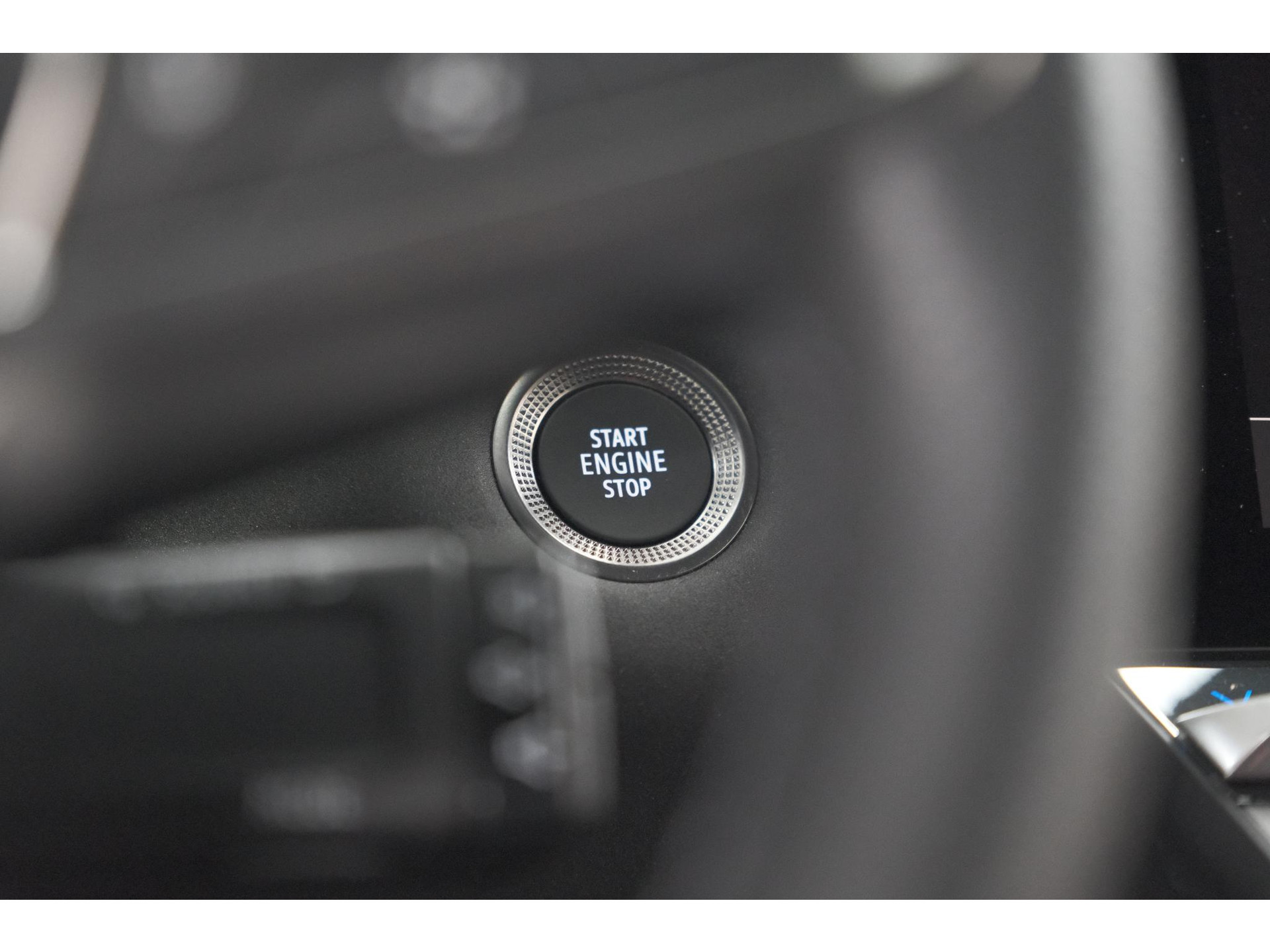 Renault Captur 1.8 E-Tech full hybrid 160 techno | Camera | Adaptieve Cruise Control | Navigatie